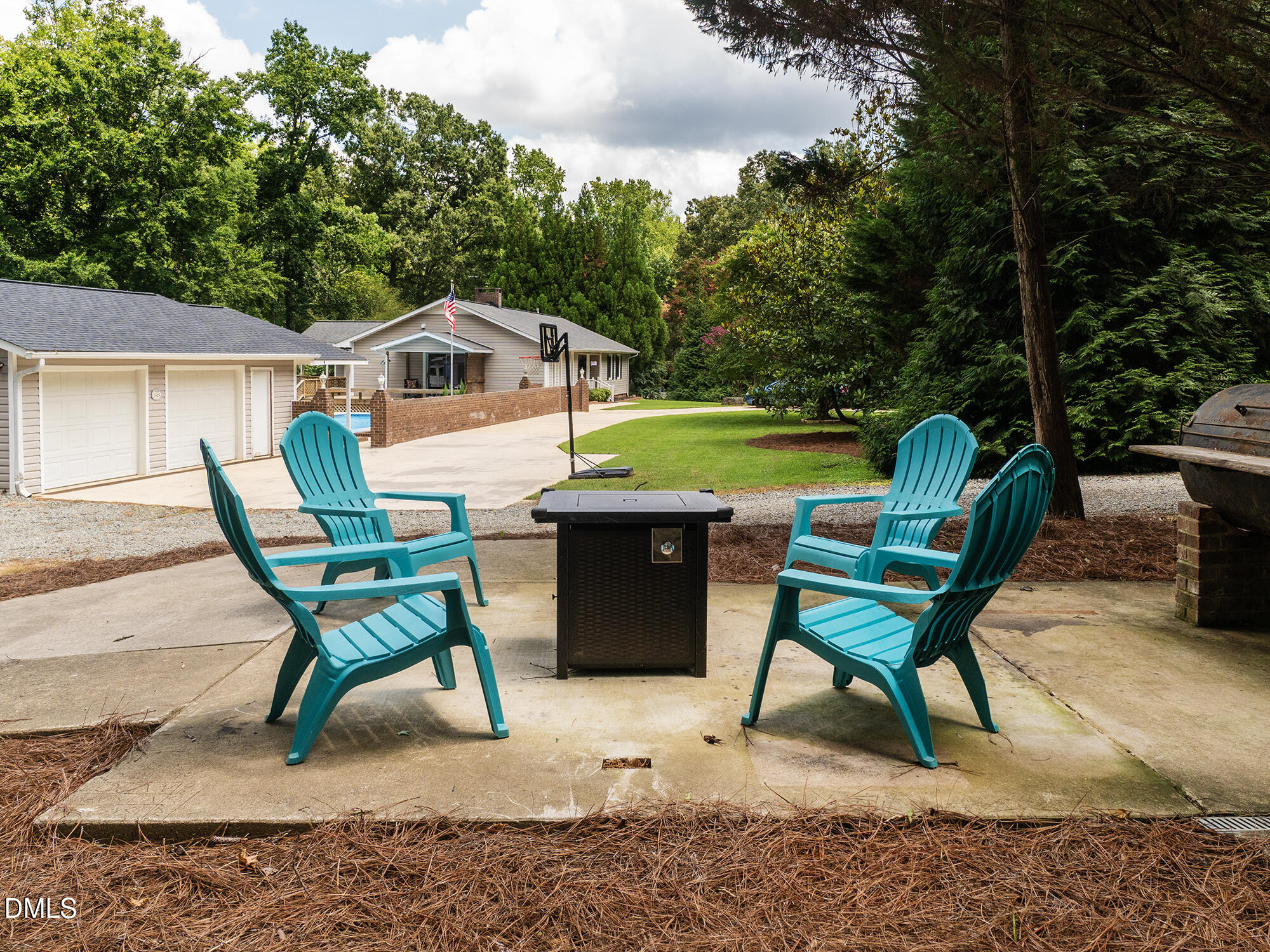 main property photo 51