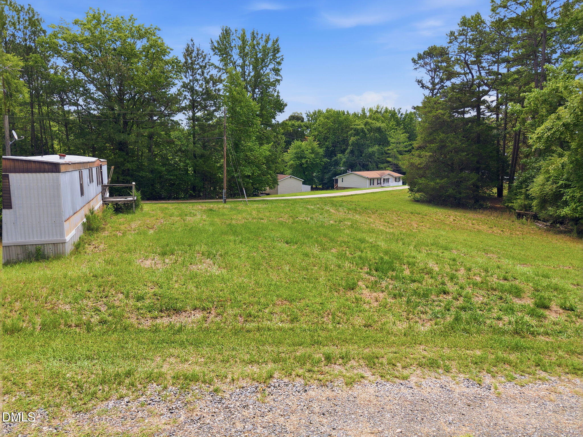 main property photo 14