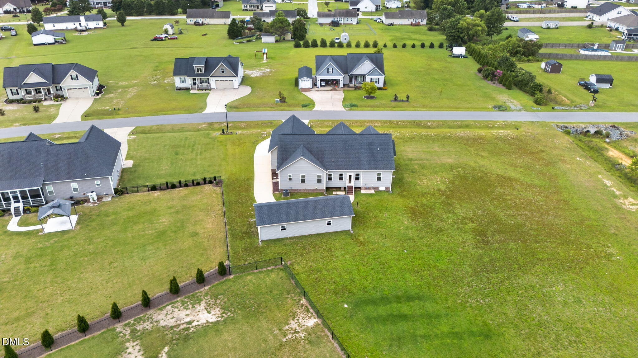main property photo 42