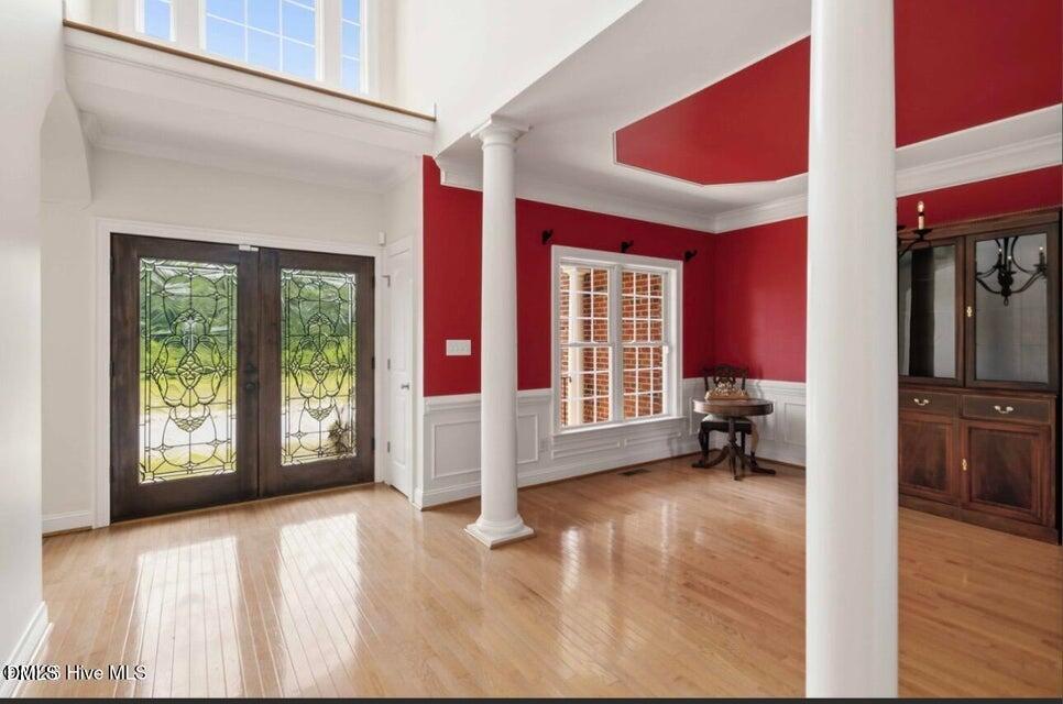 main property photo 11