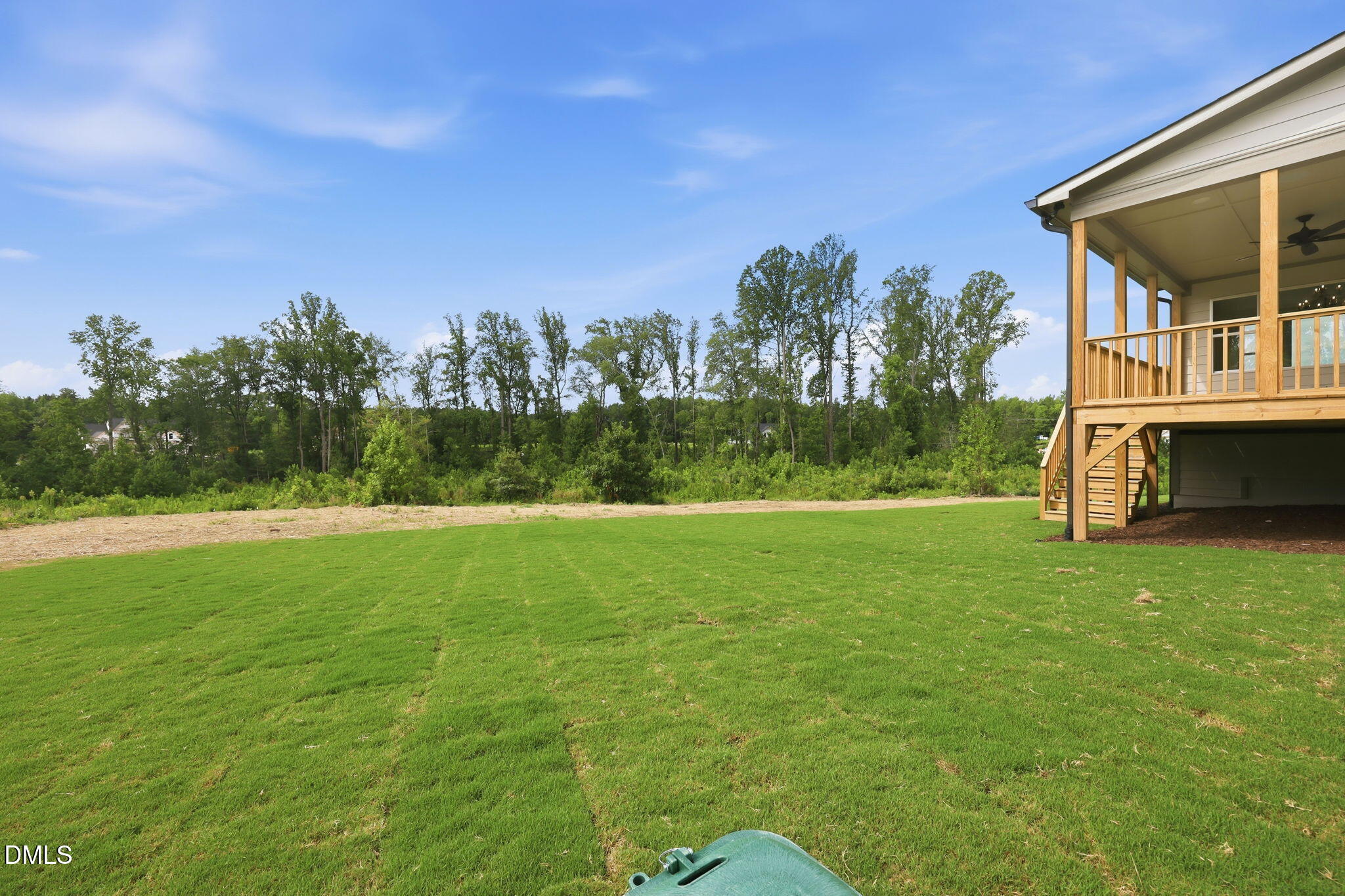 main property photo 38
