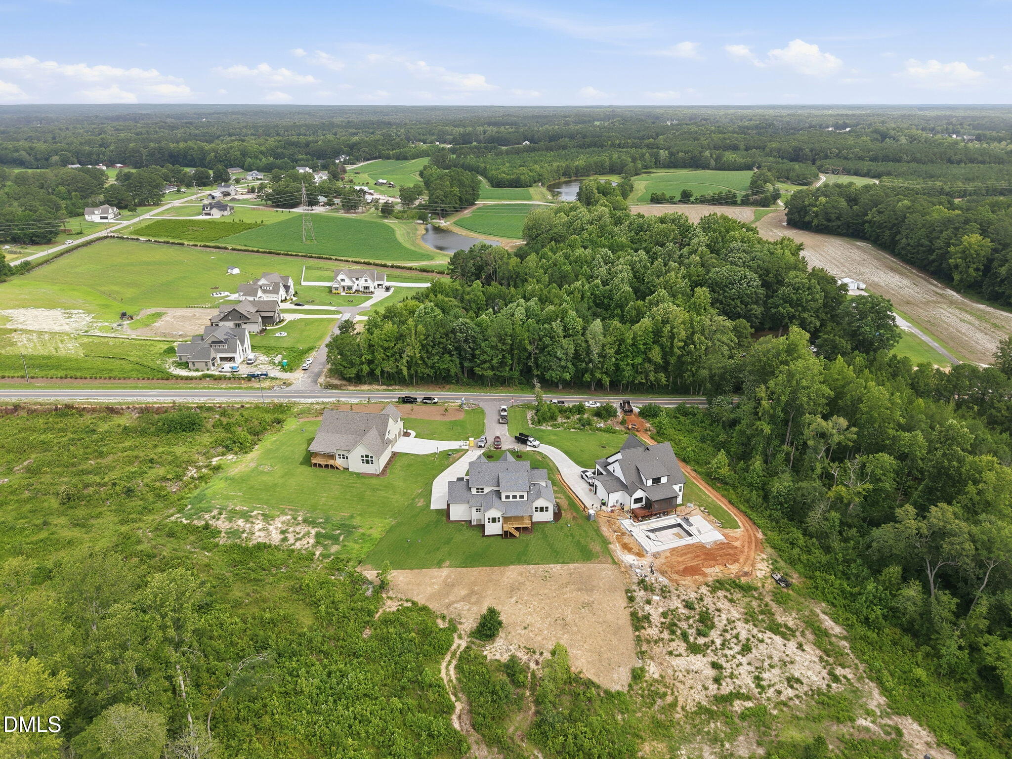 main property photo 45