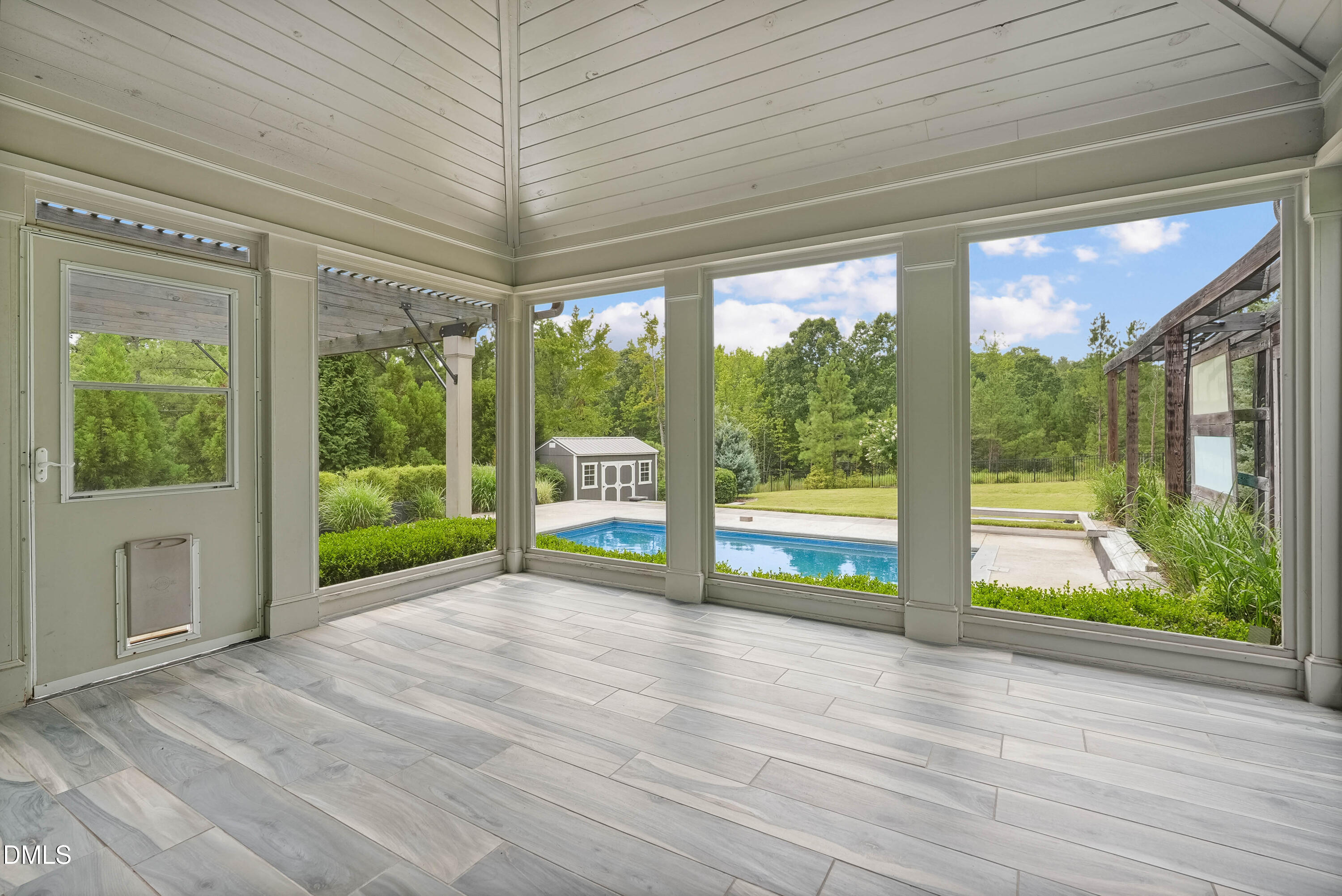 main property photo 73