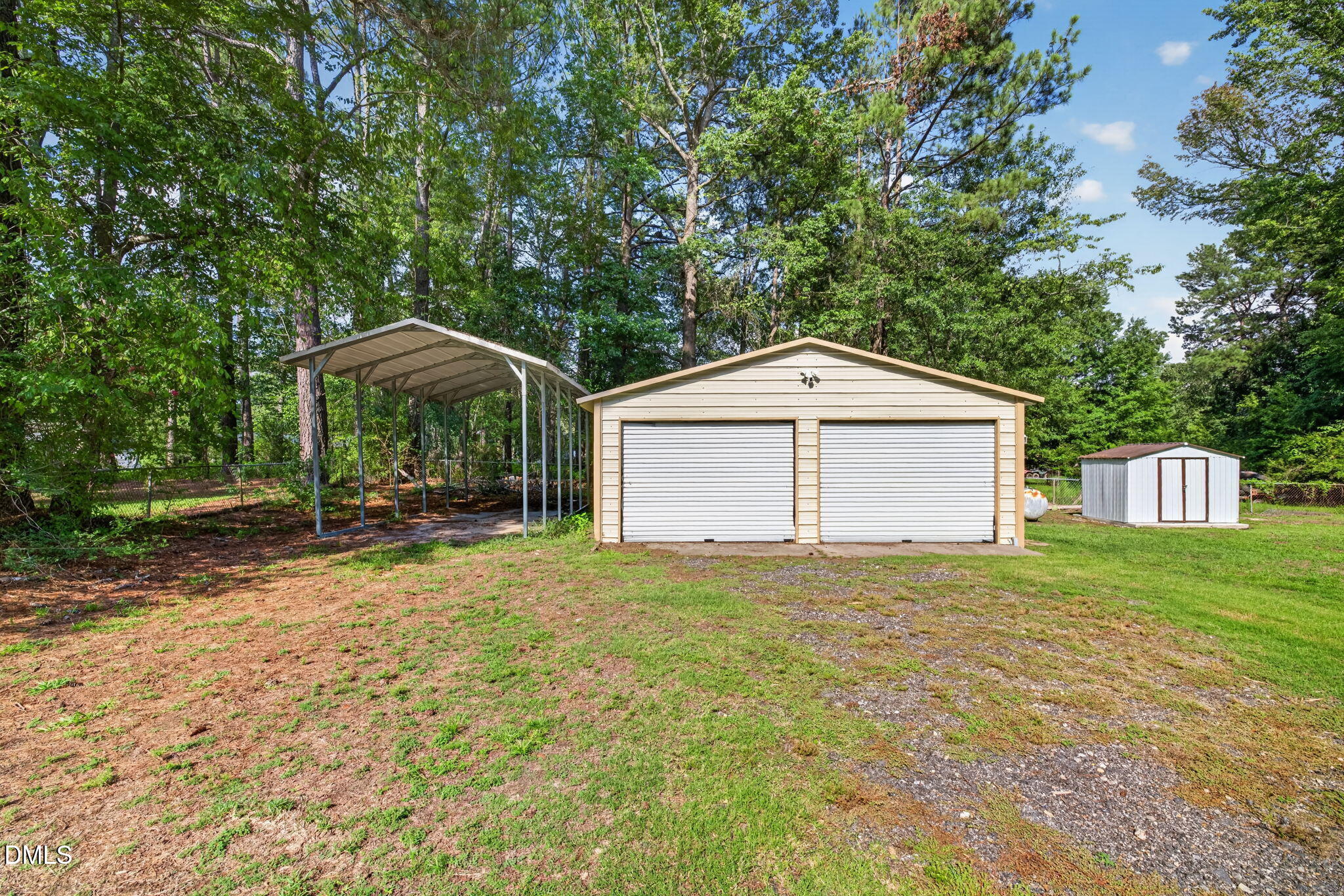 main property photo 36