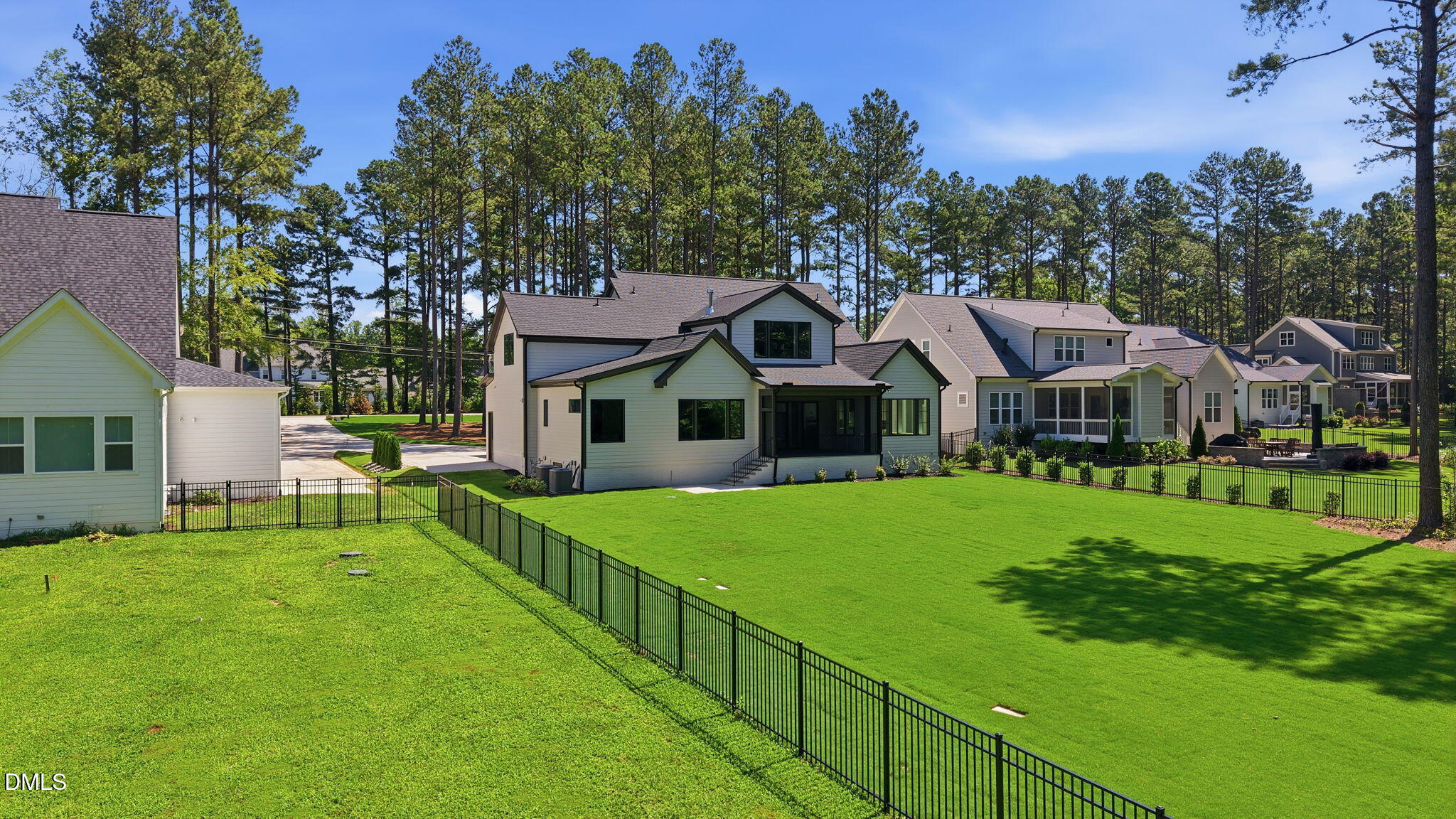 main property photo 45