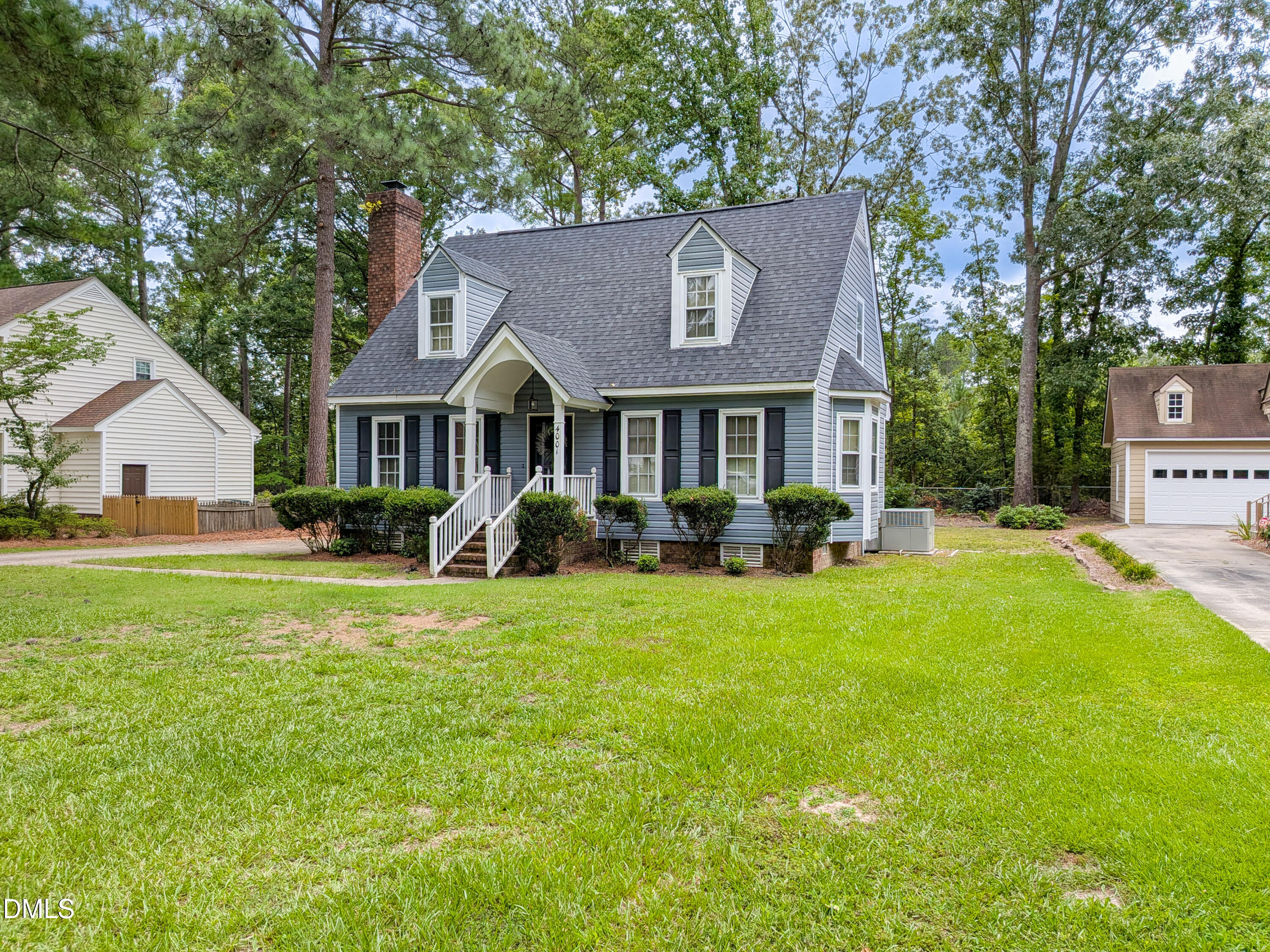 main property photo 16