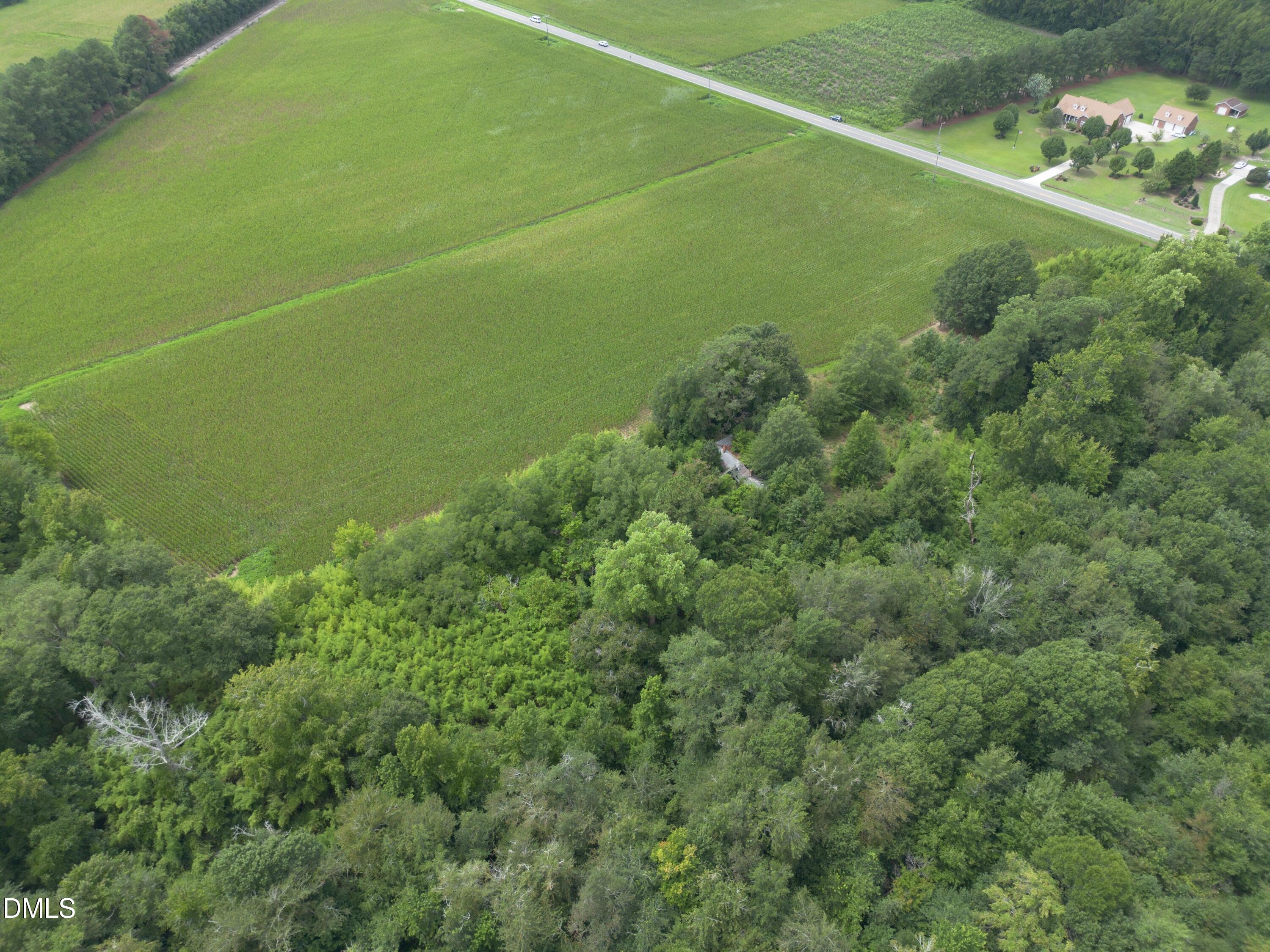 main property photo 10
