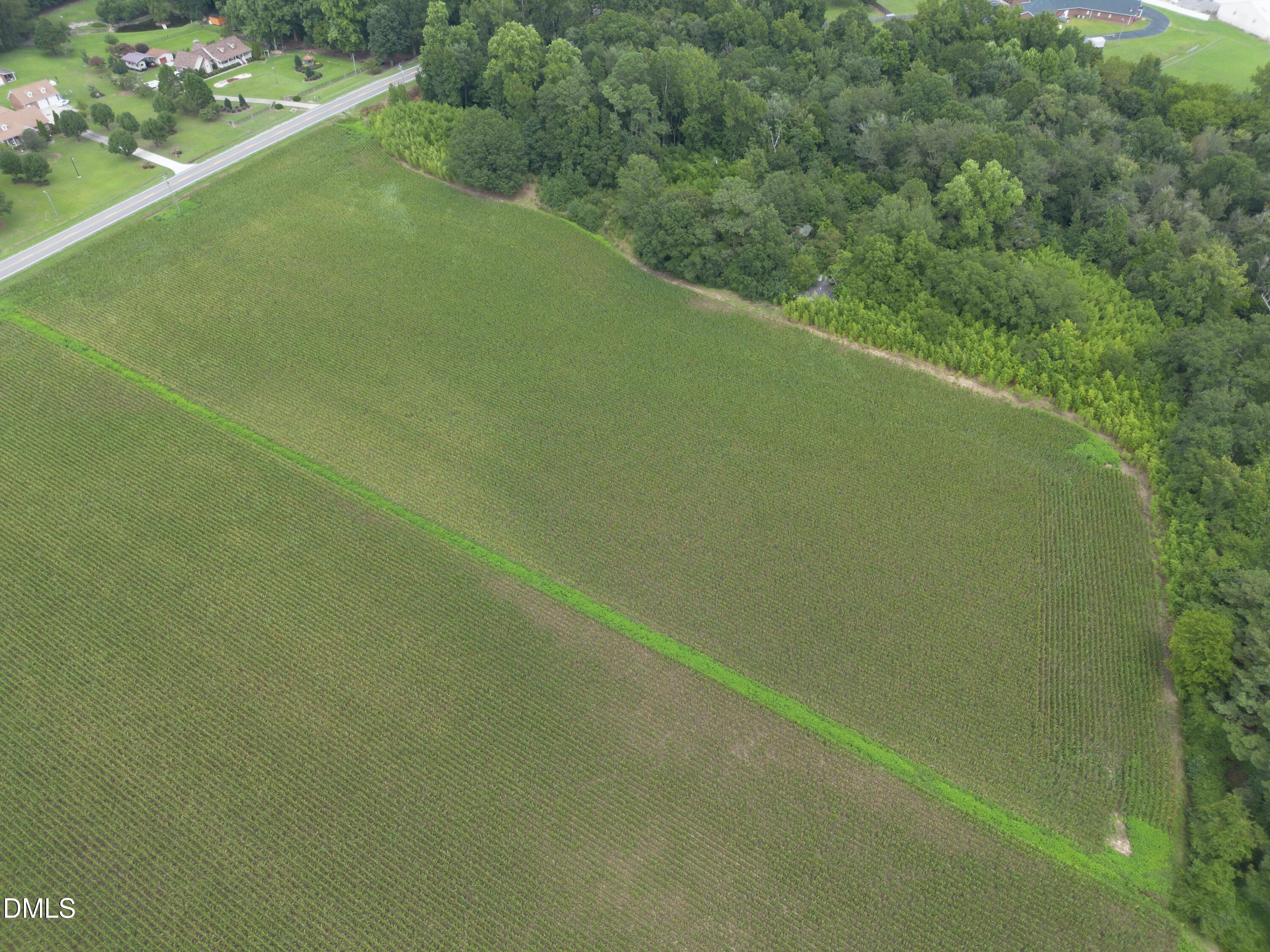 main property photo 6