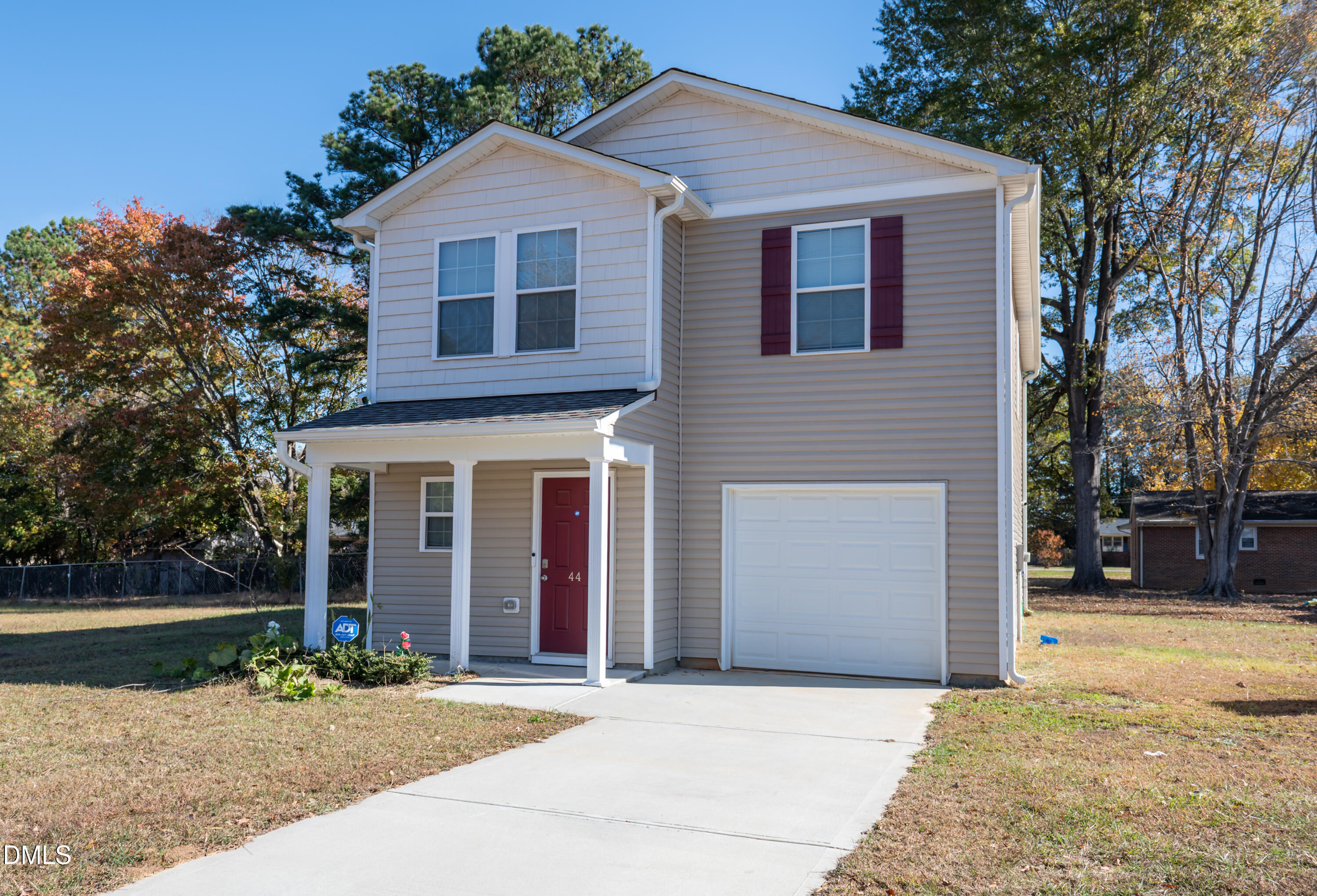 main property photo 1