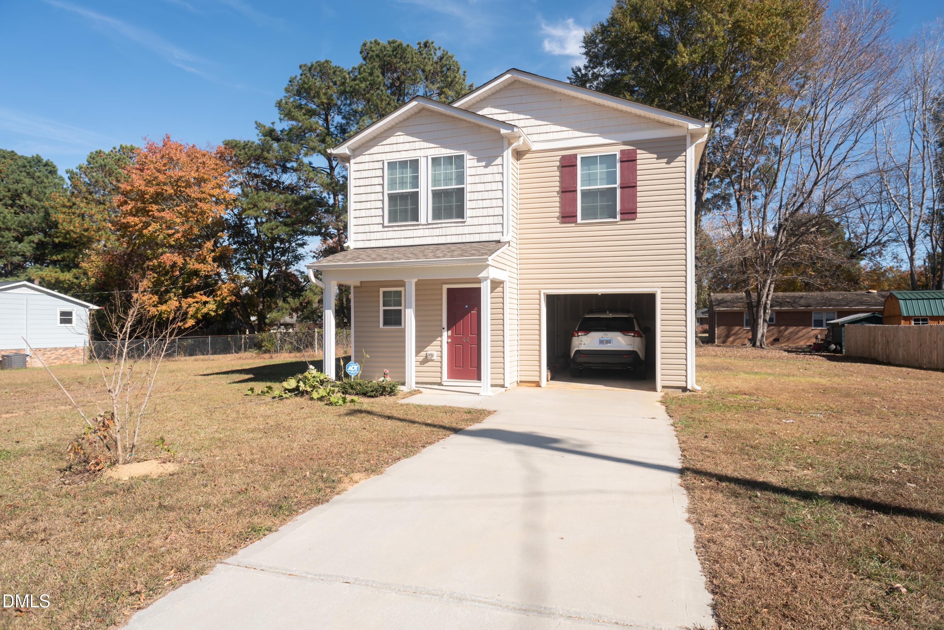 main property photo 29