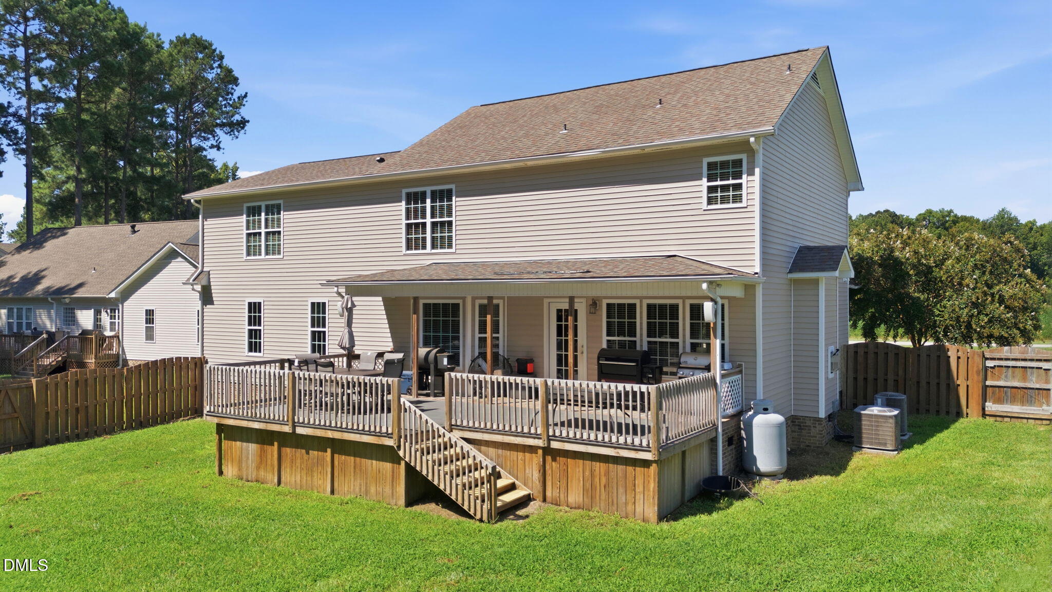 main property photo 50