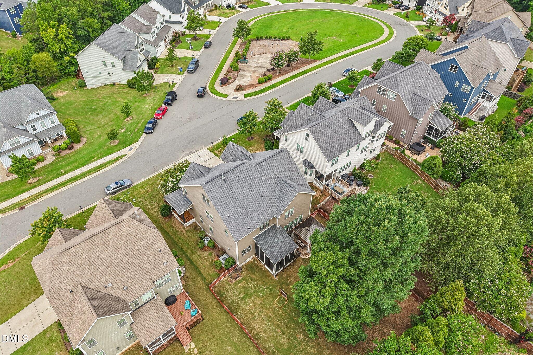main property photo 78