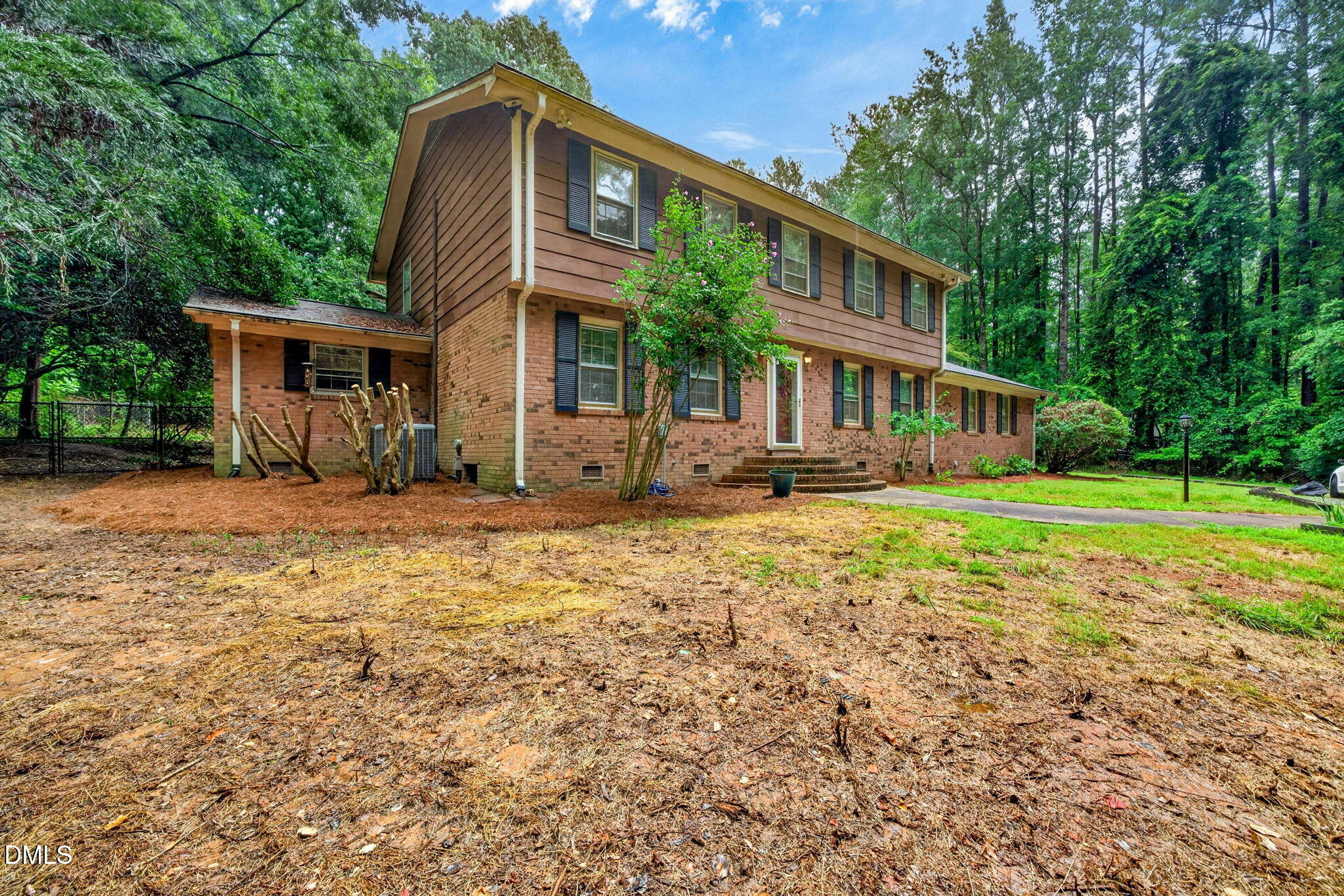 main property photo 51