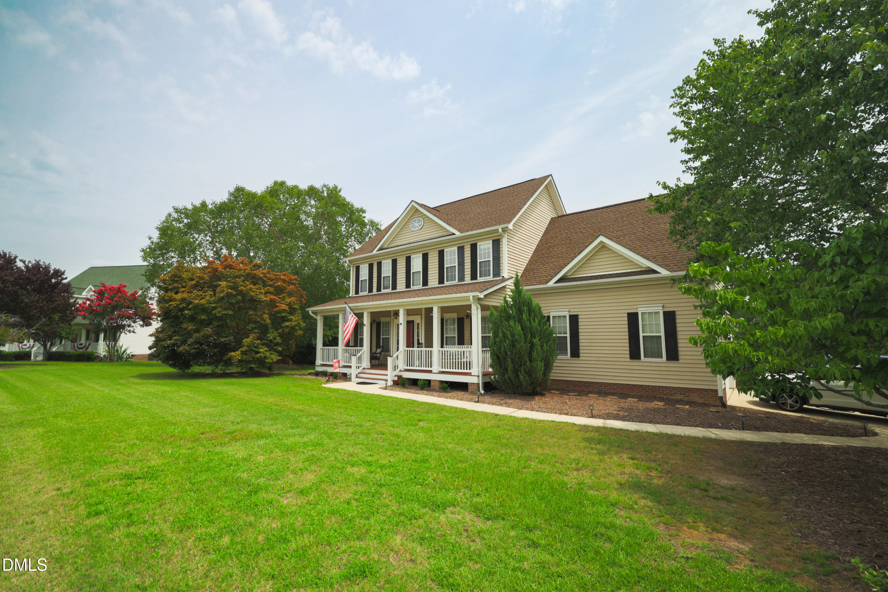main property photo 3