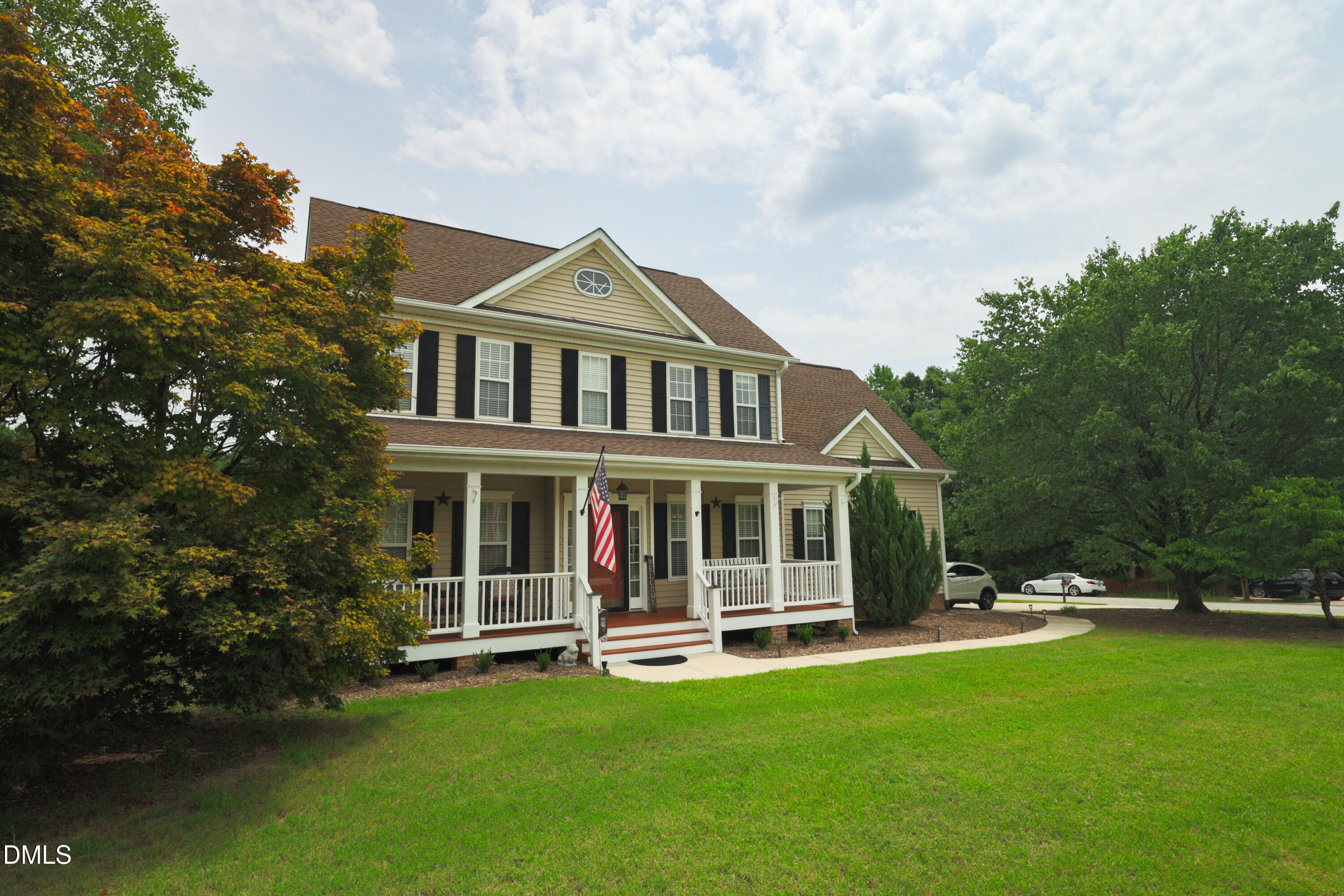 main property photo 4