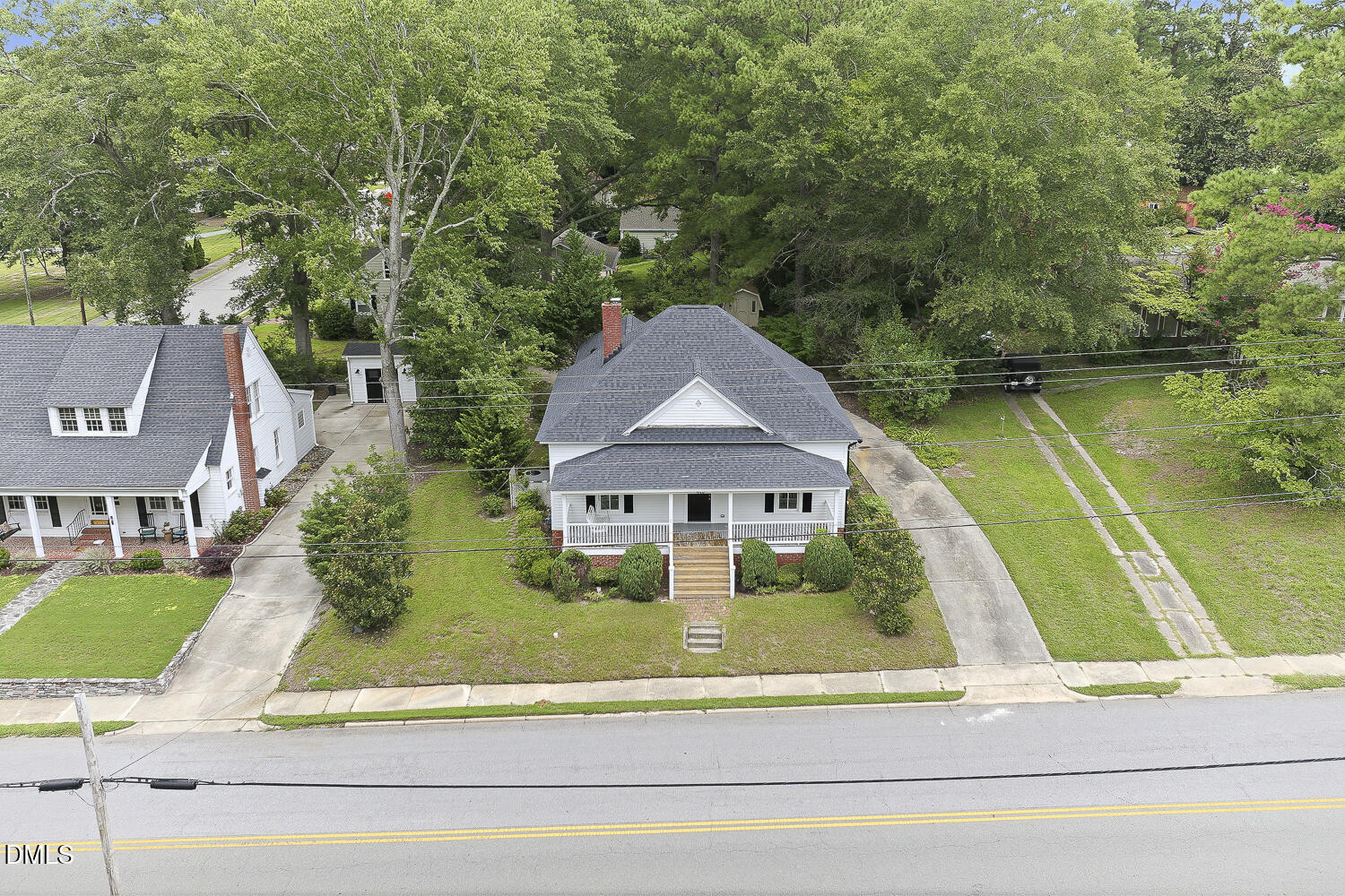main property photo 42