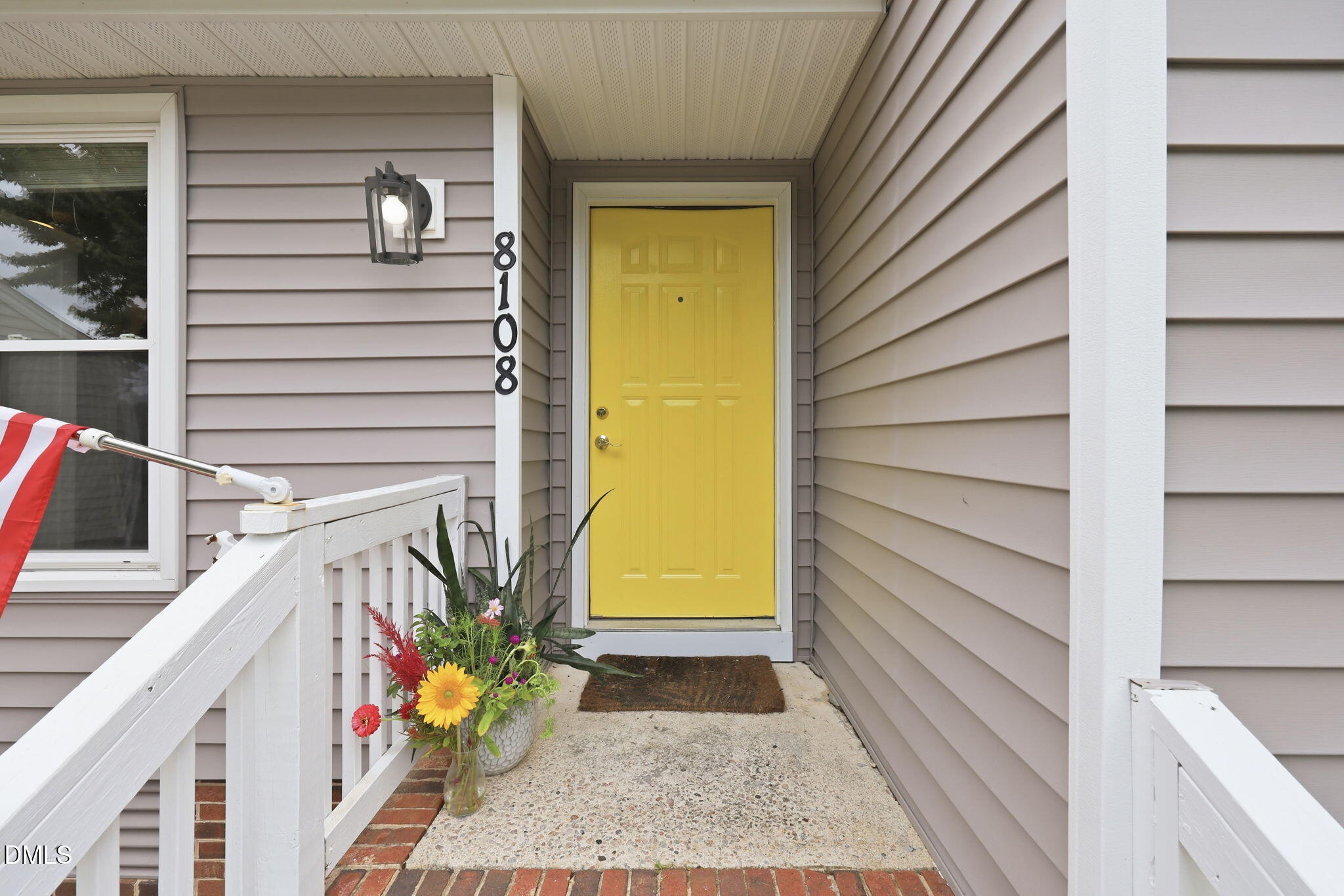 main property photo 7