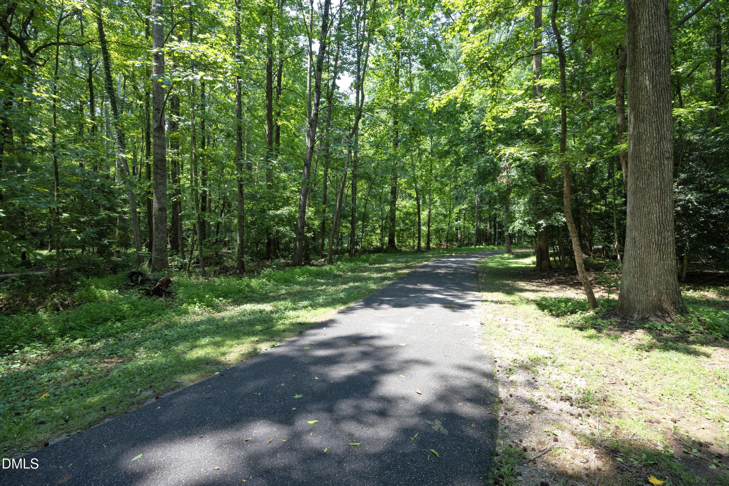main property photo 38