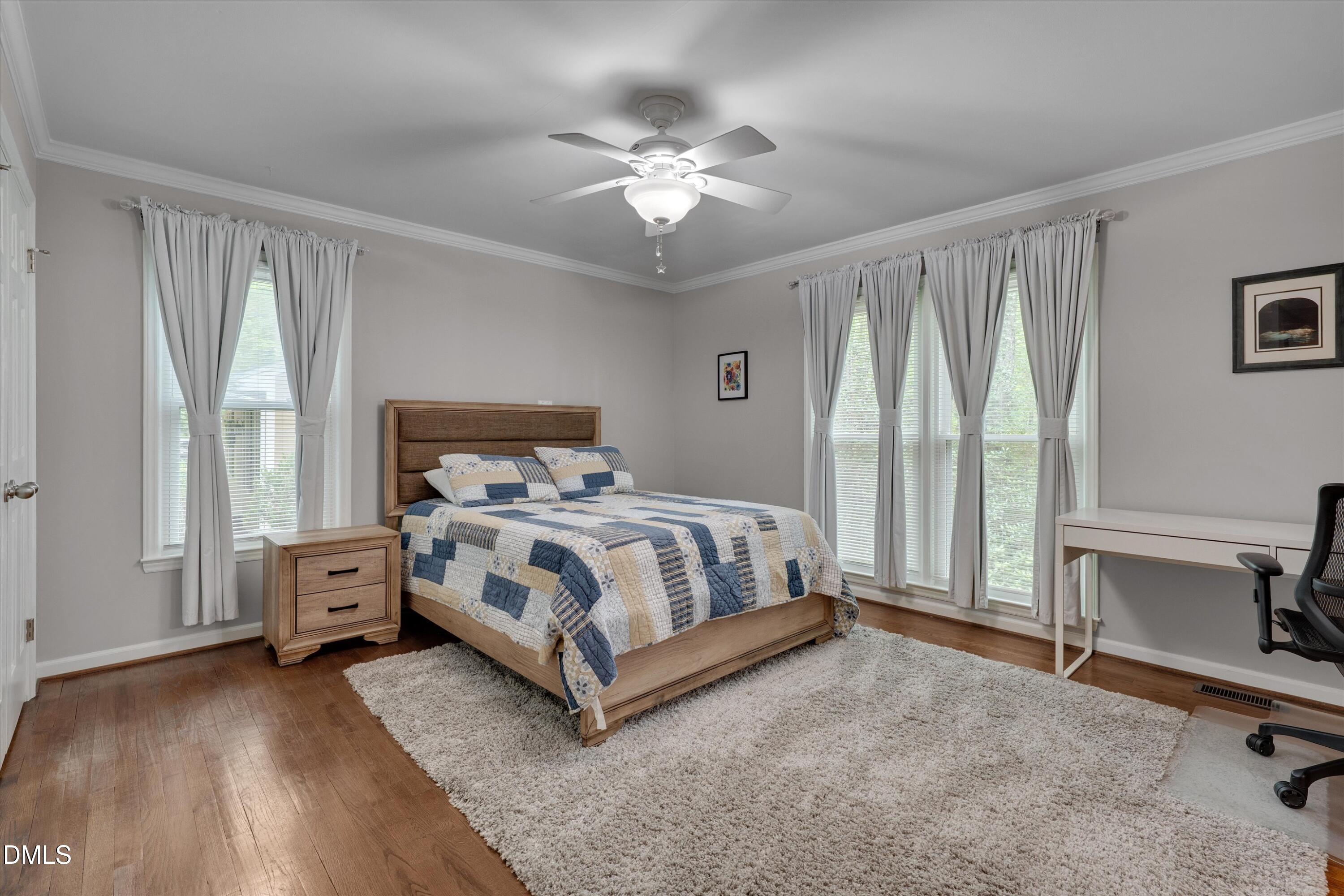 main property photo 14