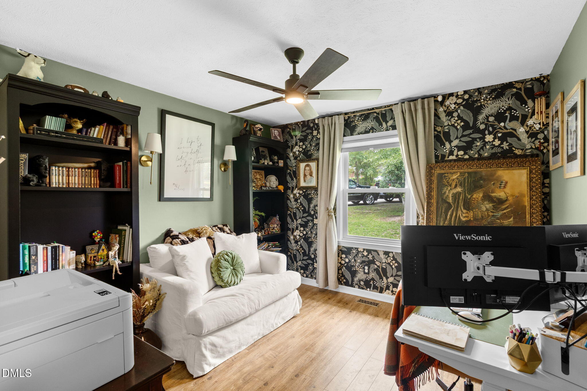 main property photo 22