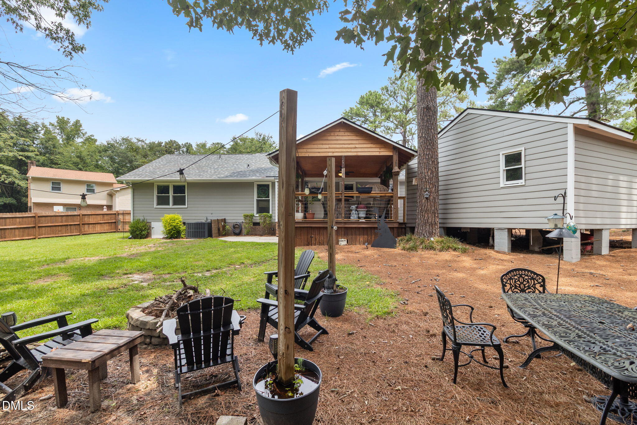 main property photo 32