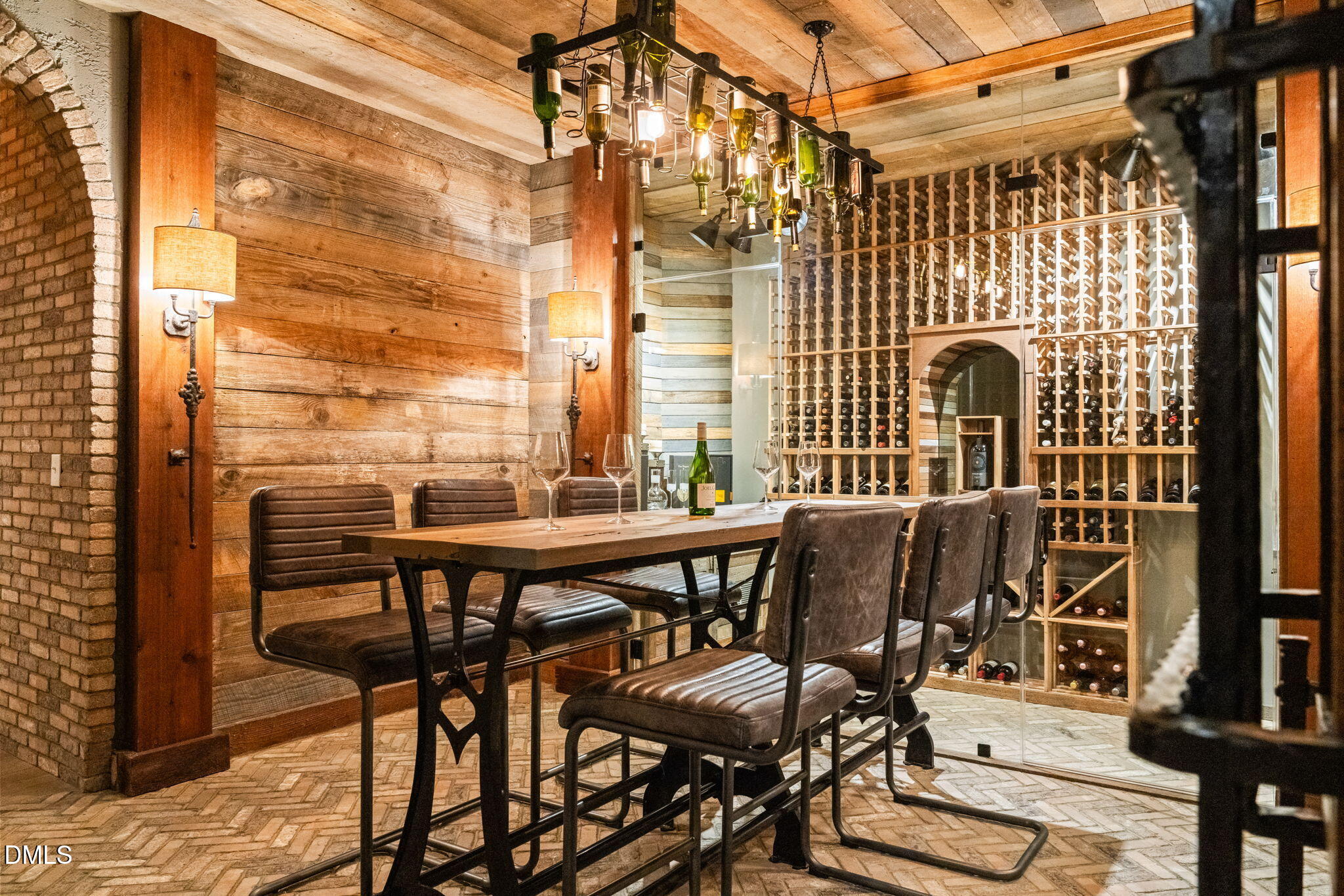 main property photo 27