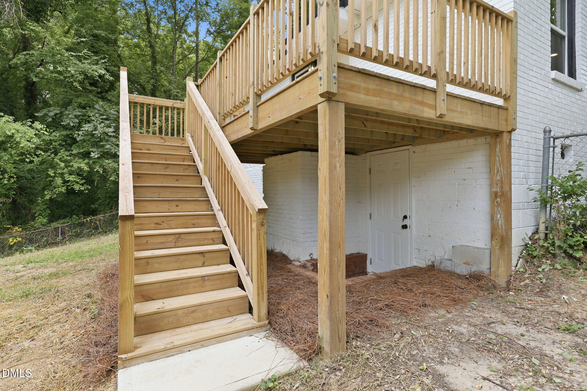 main property photo 21