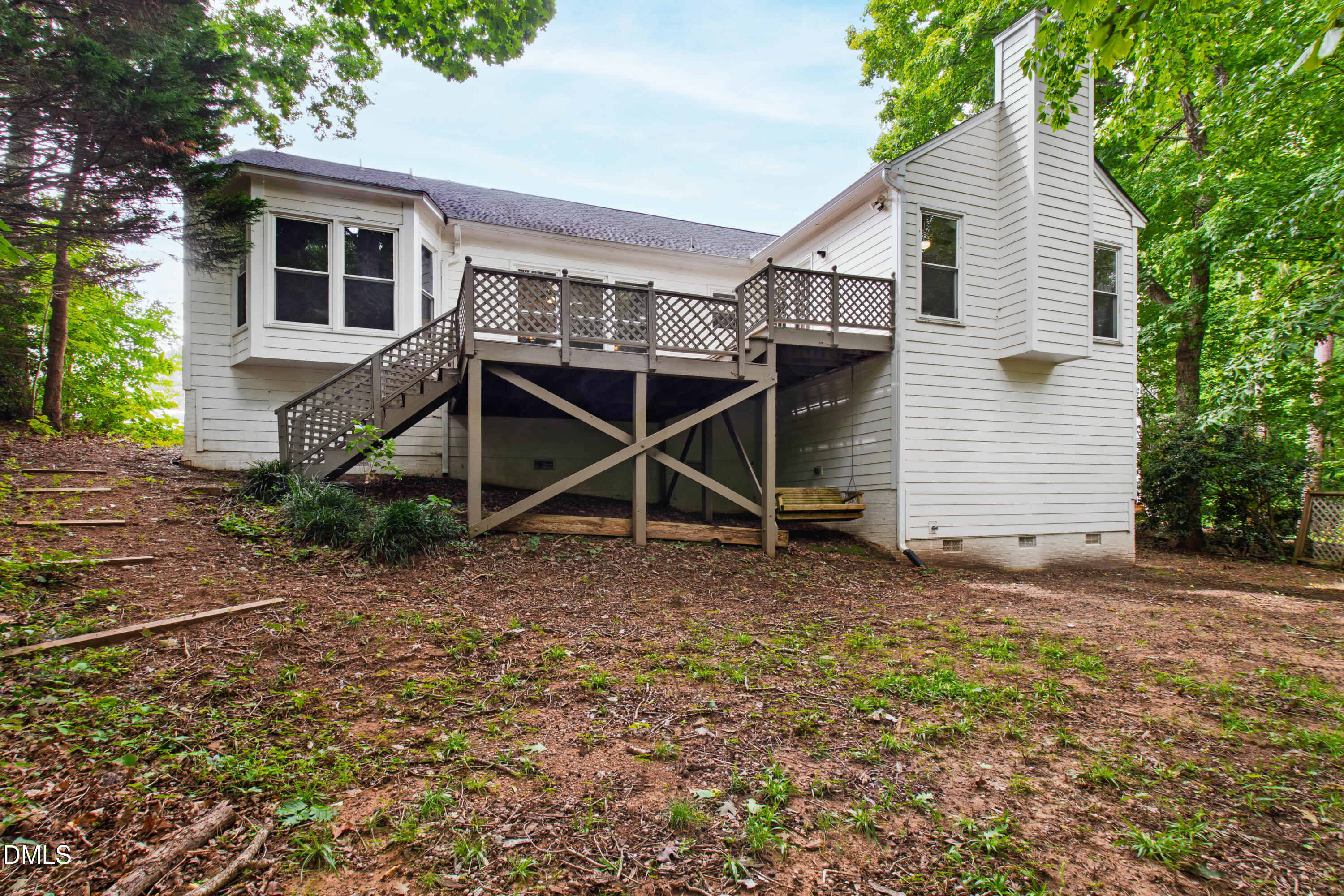 main property photo 34
