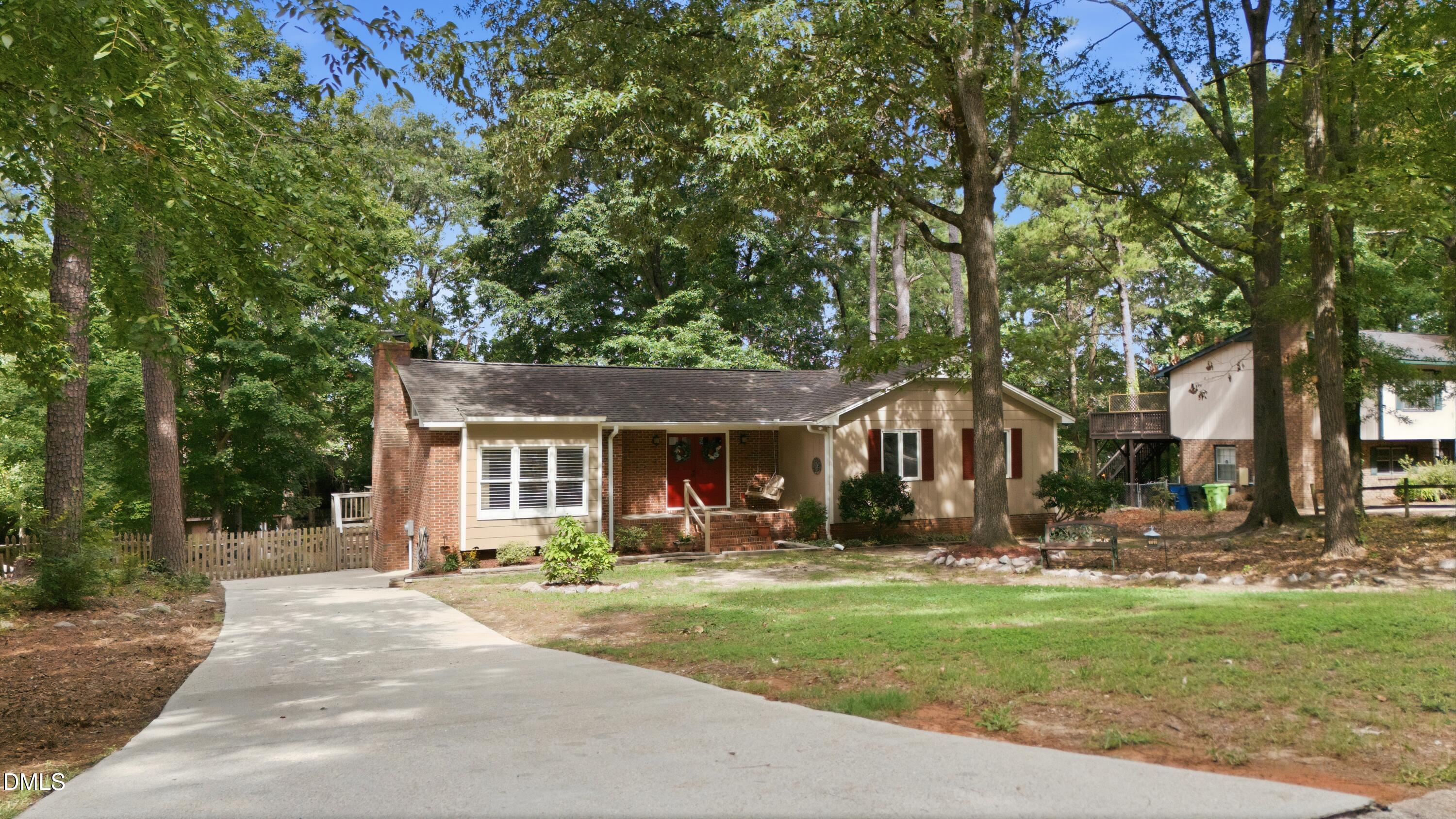 main property photo 2