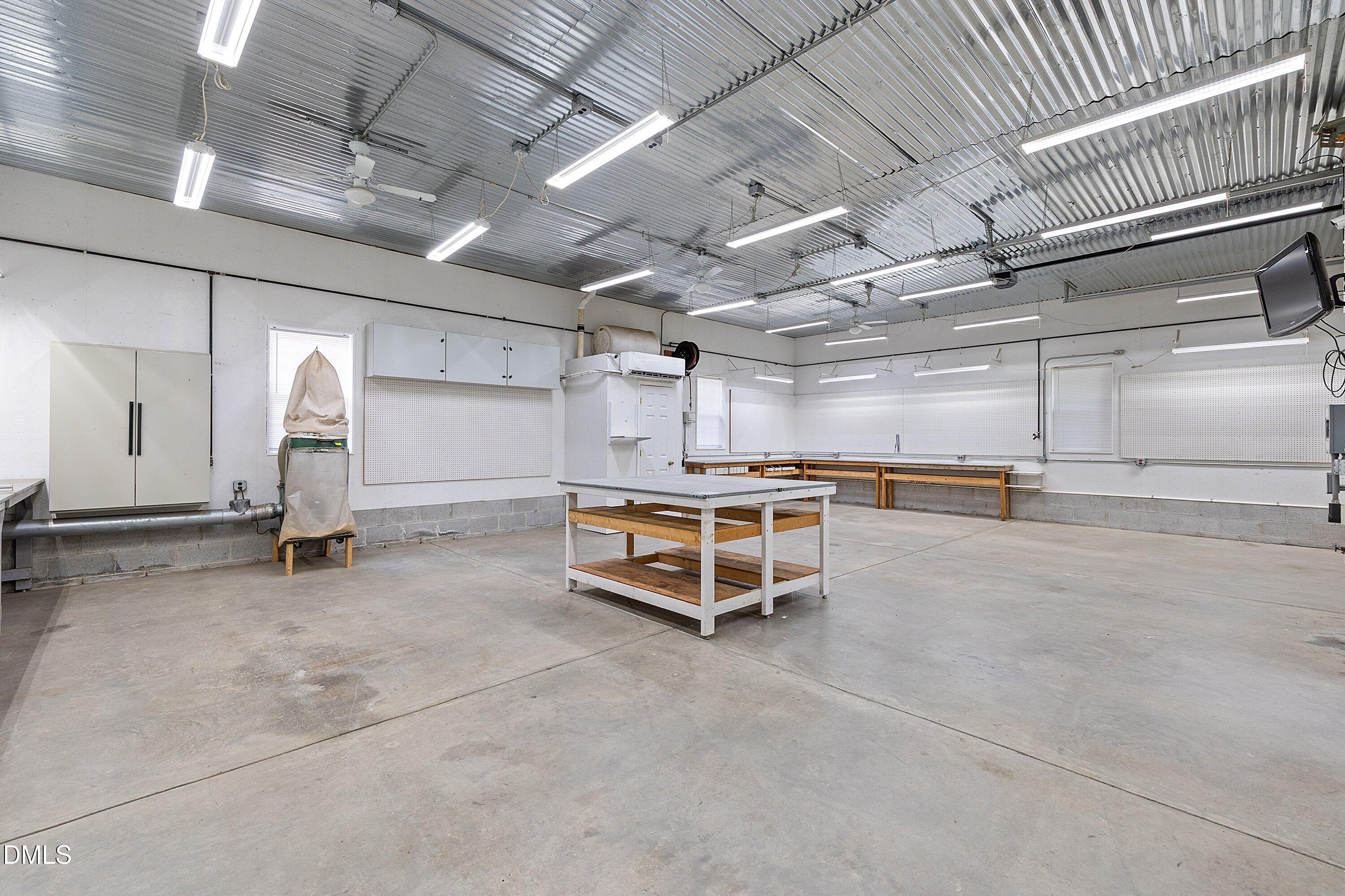 main property photo 51