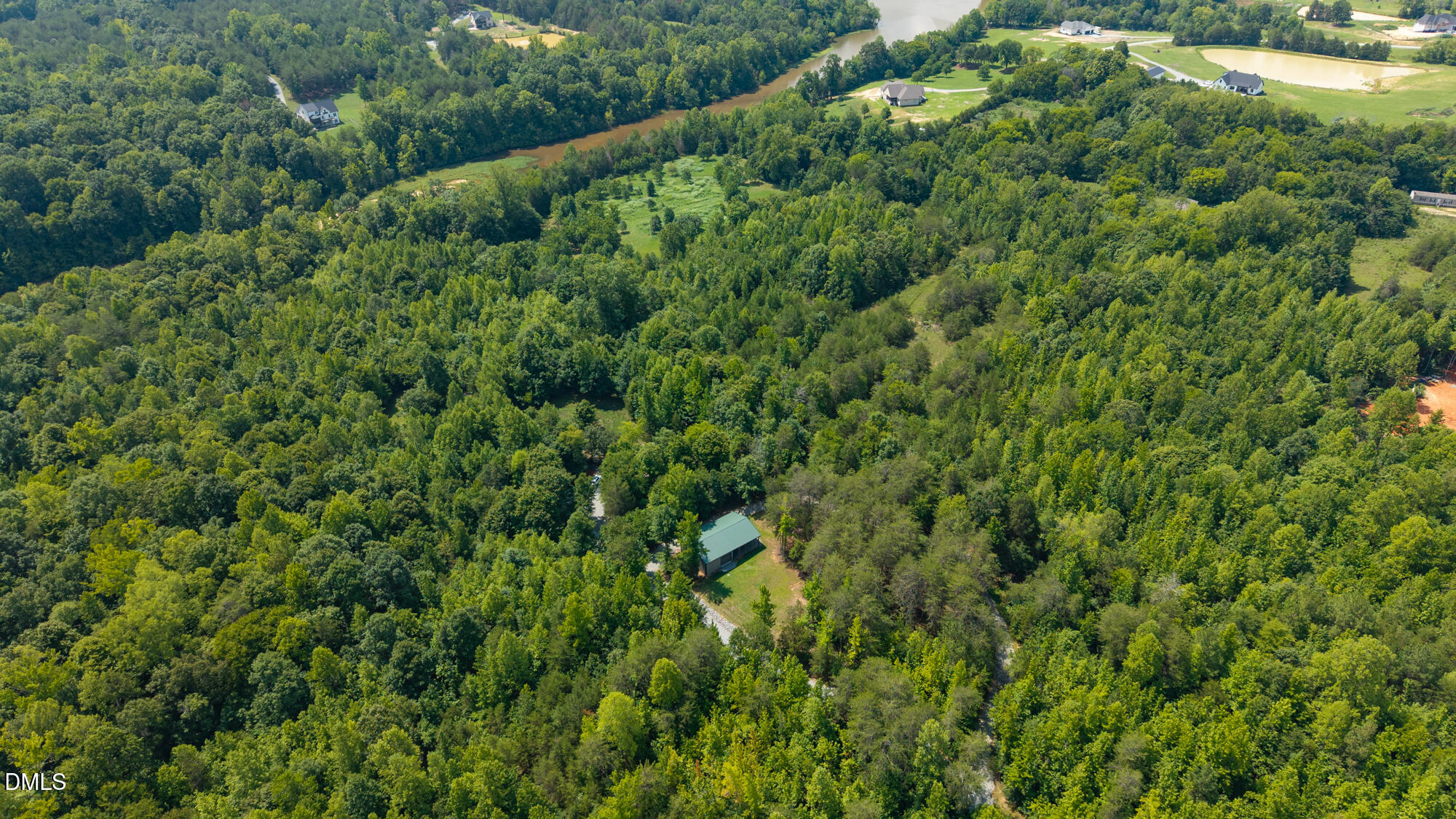 main property photo 41