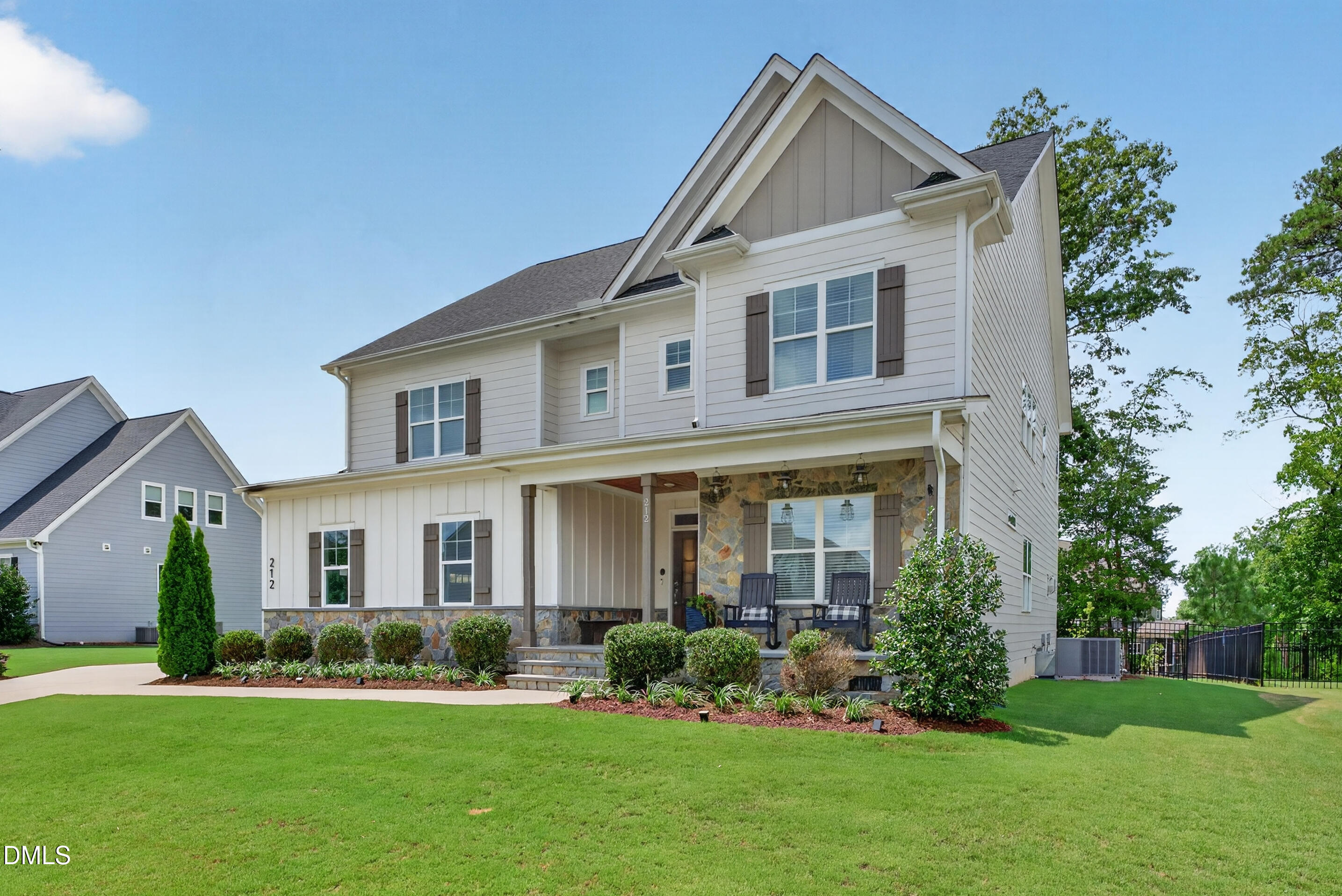 main property photo 43