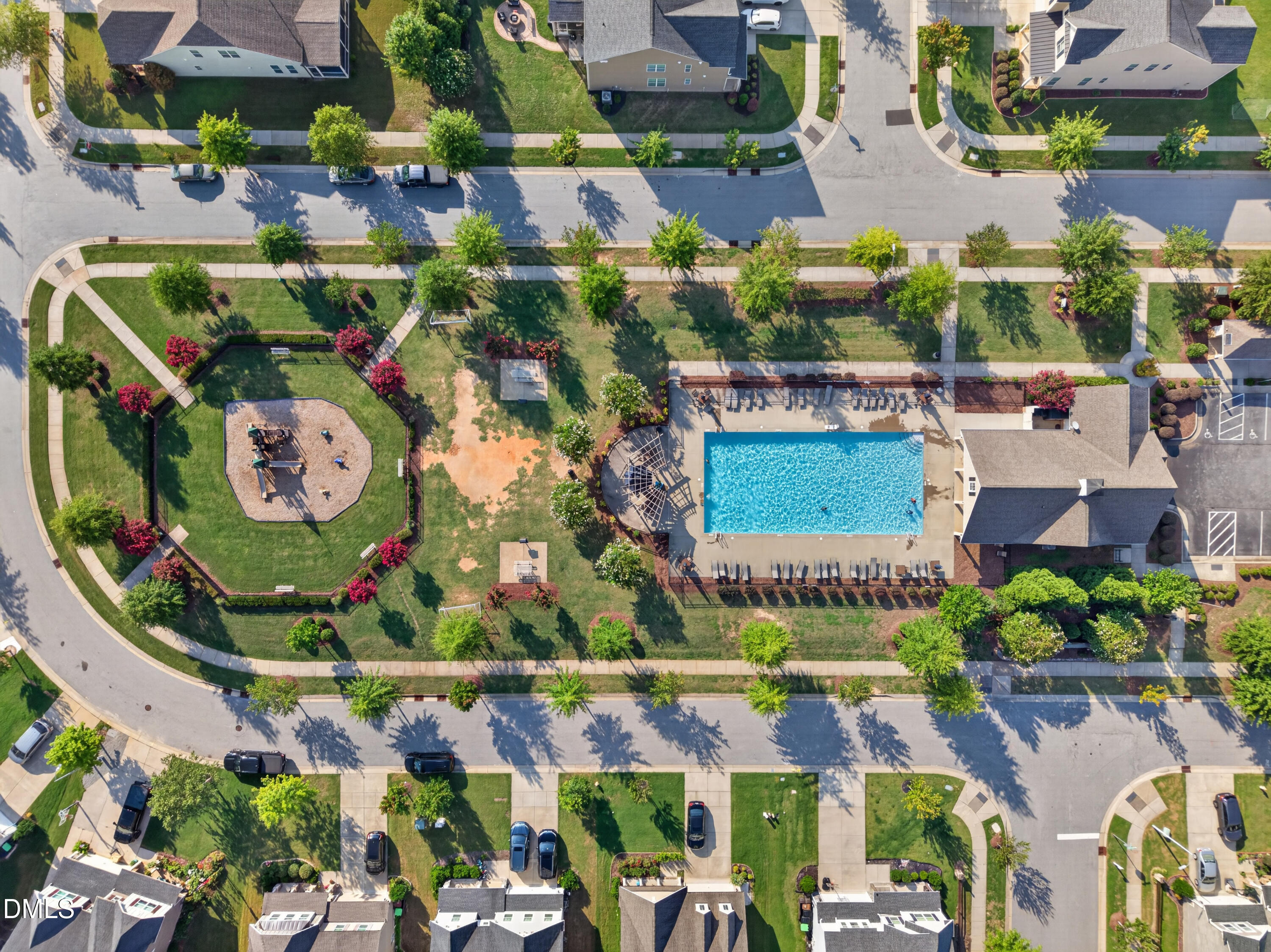 main property photo 49