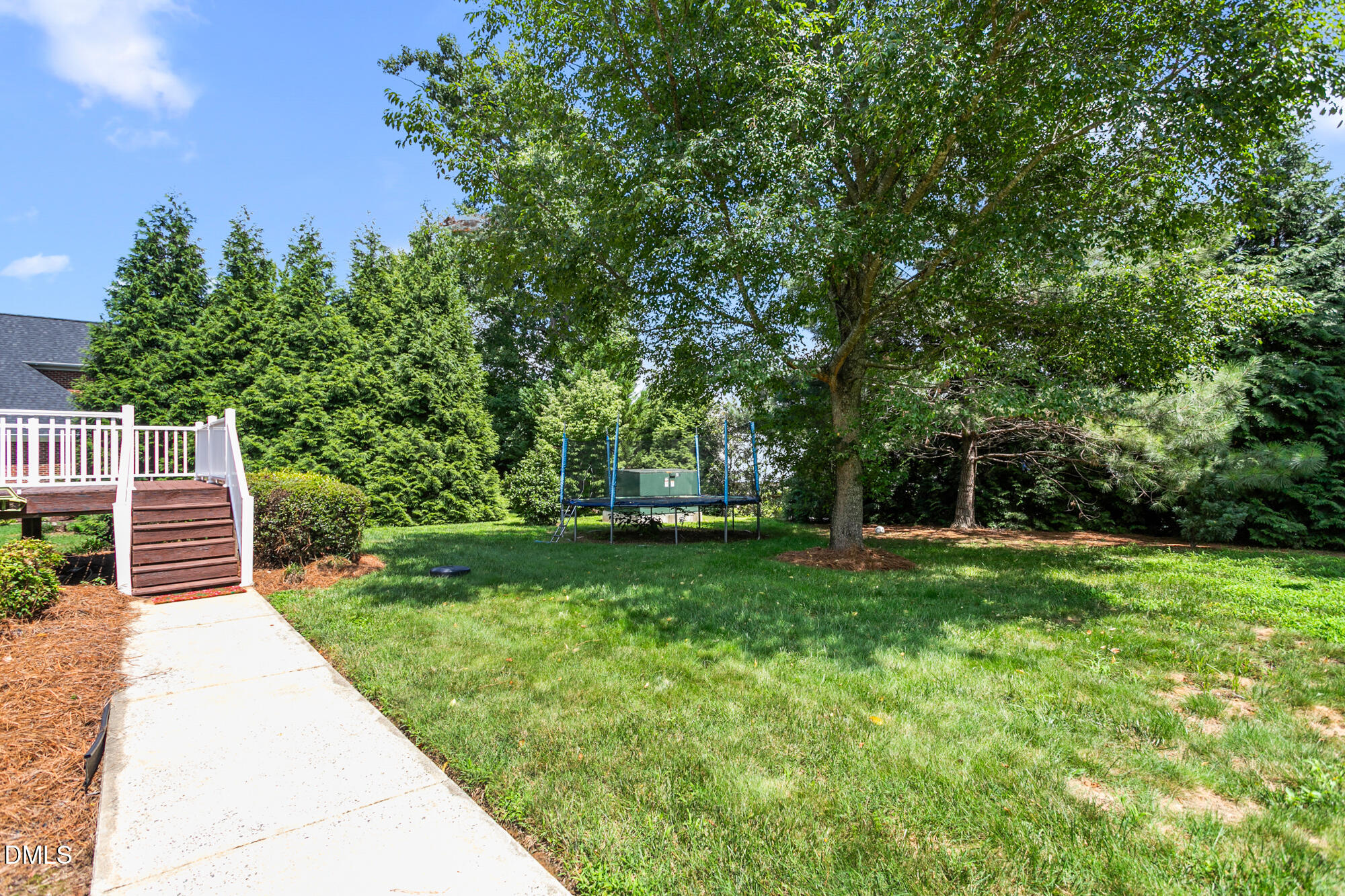 main property photo 24
