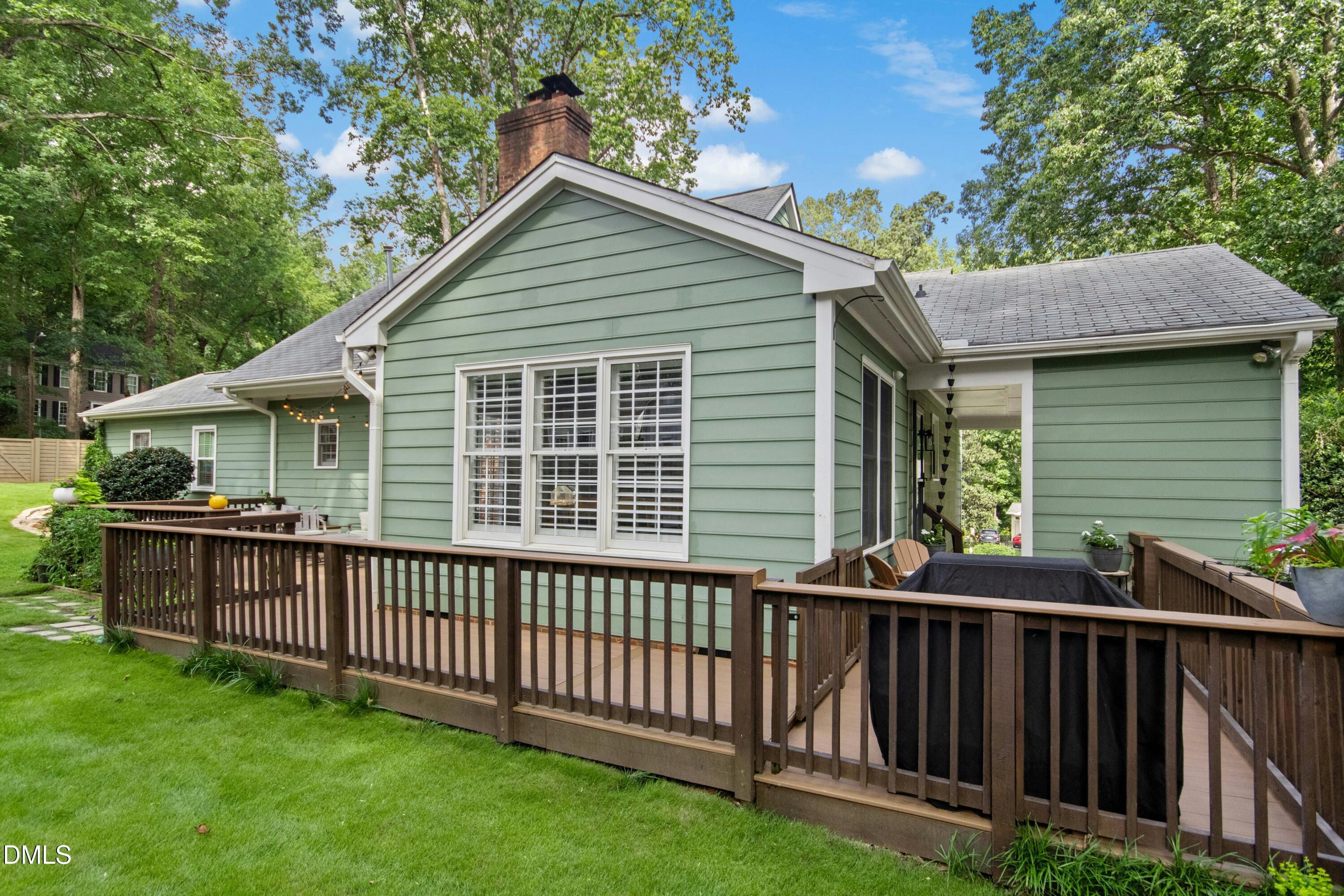 main property photo 29