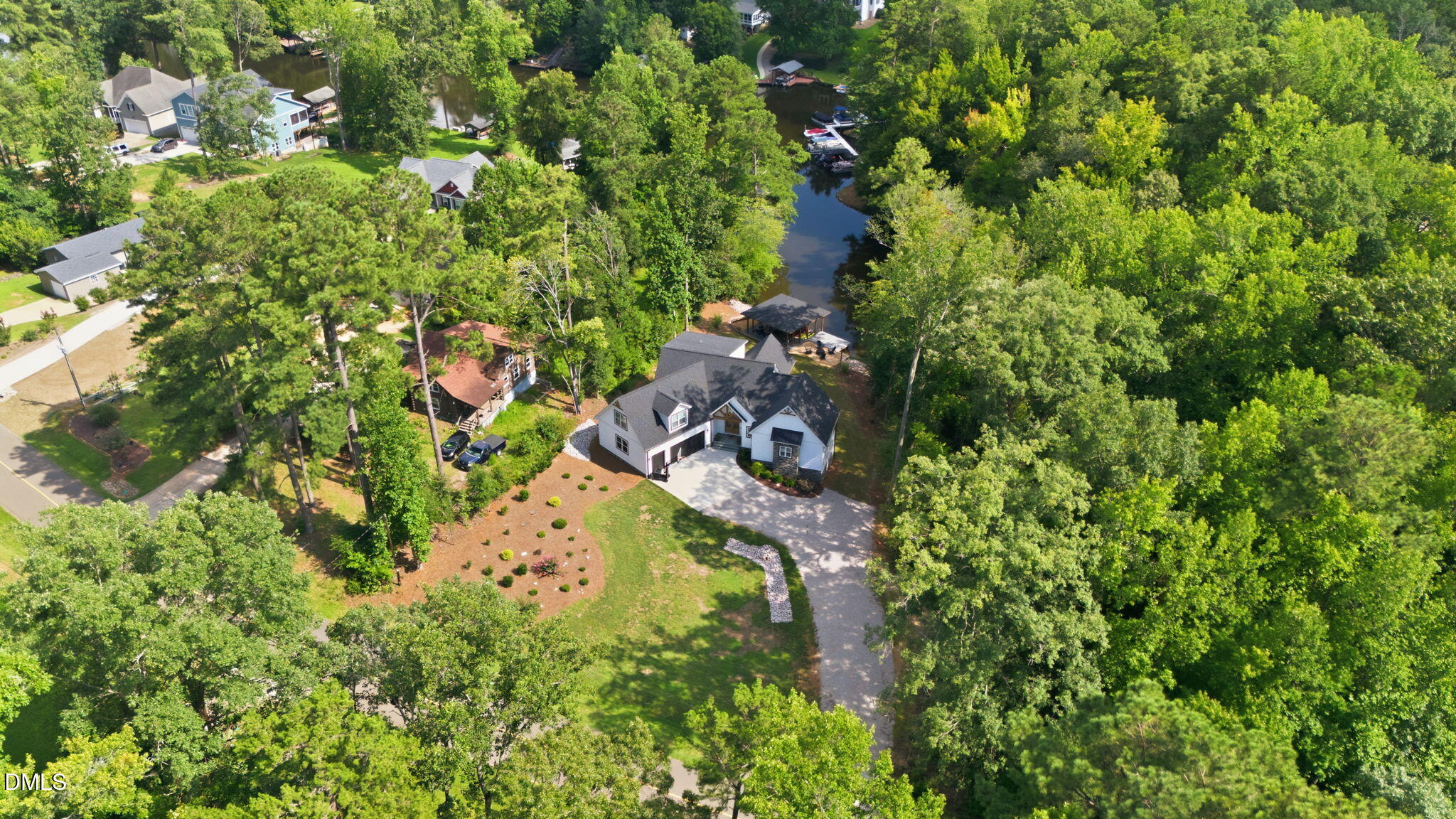 main property photo 43