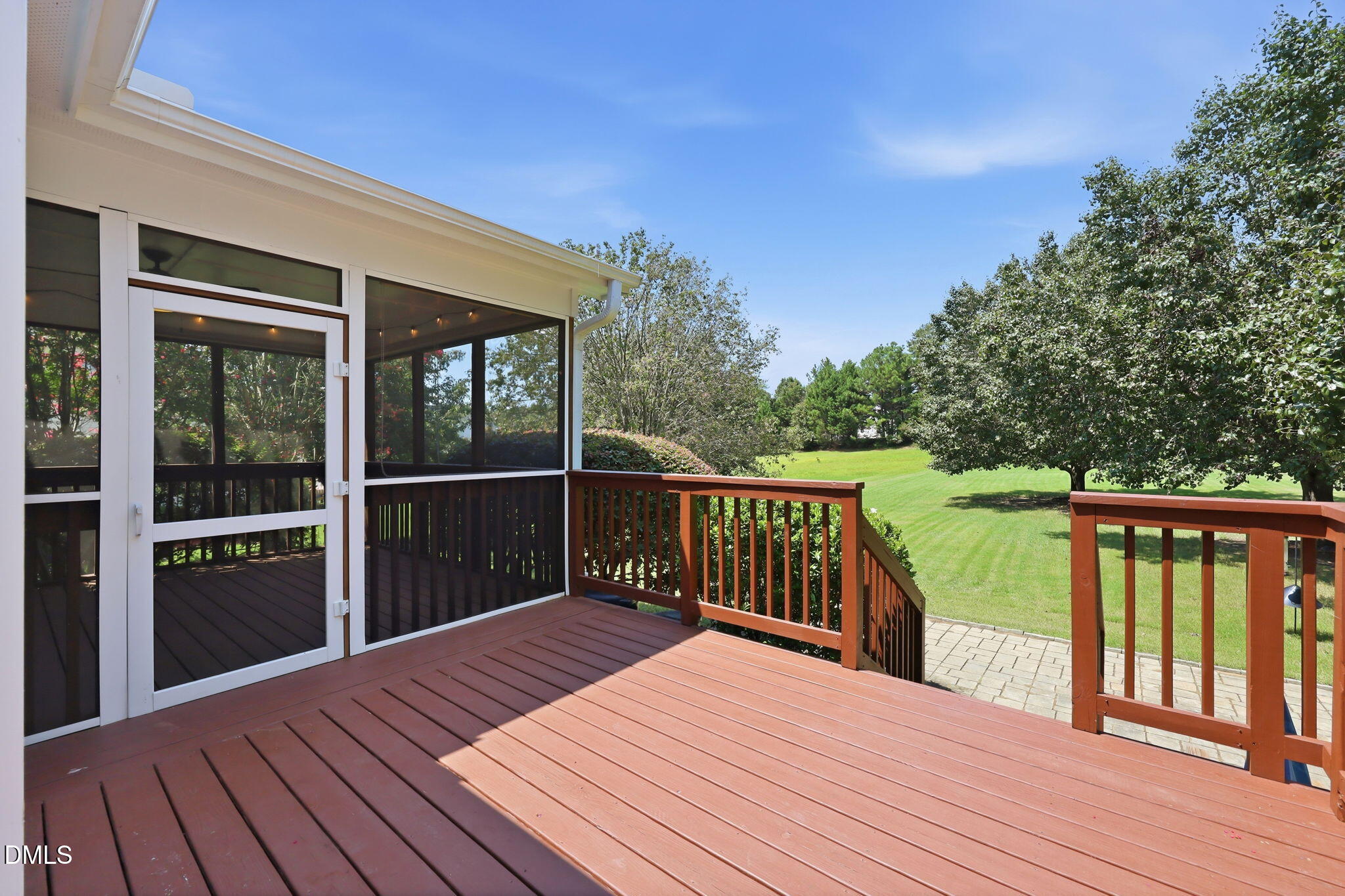 main property photo 41