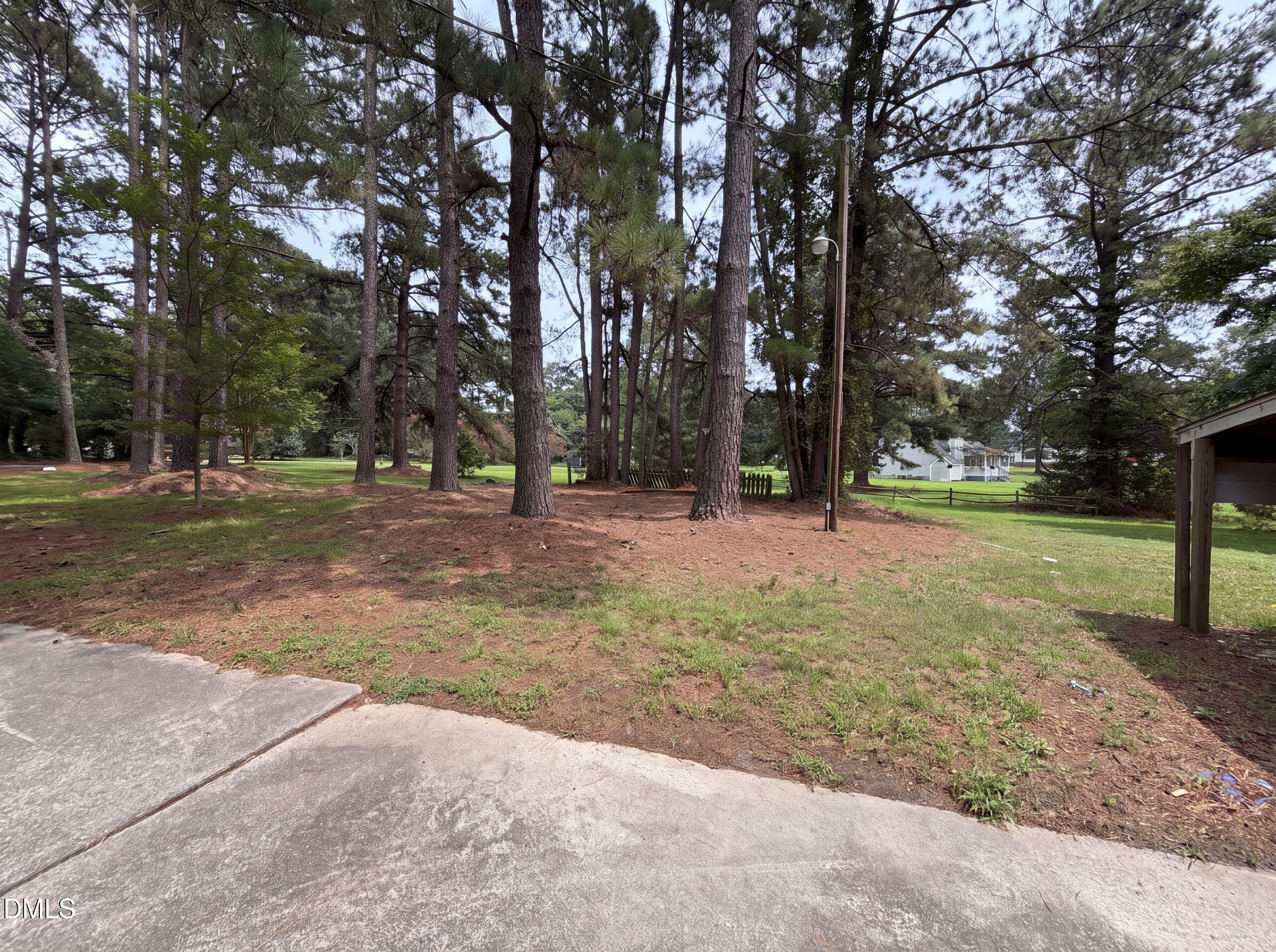 main property photo 16