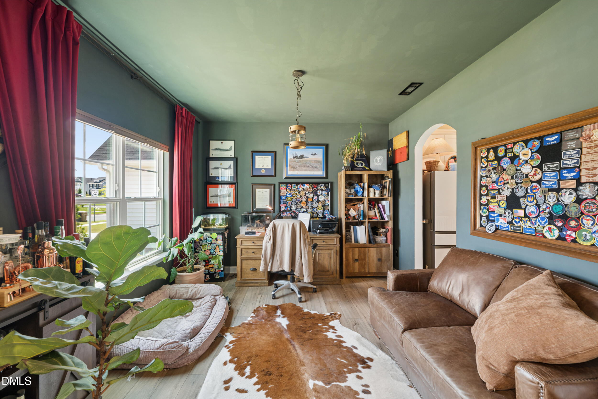 main property photo 6