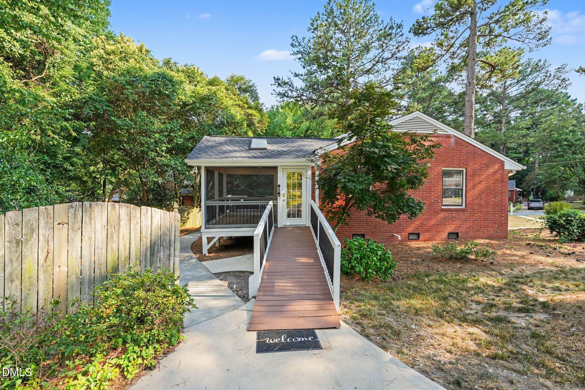 main property photo 21