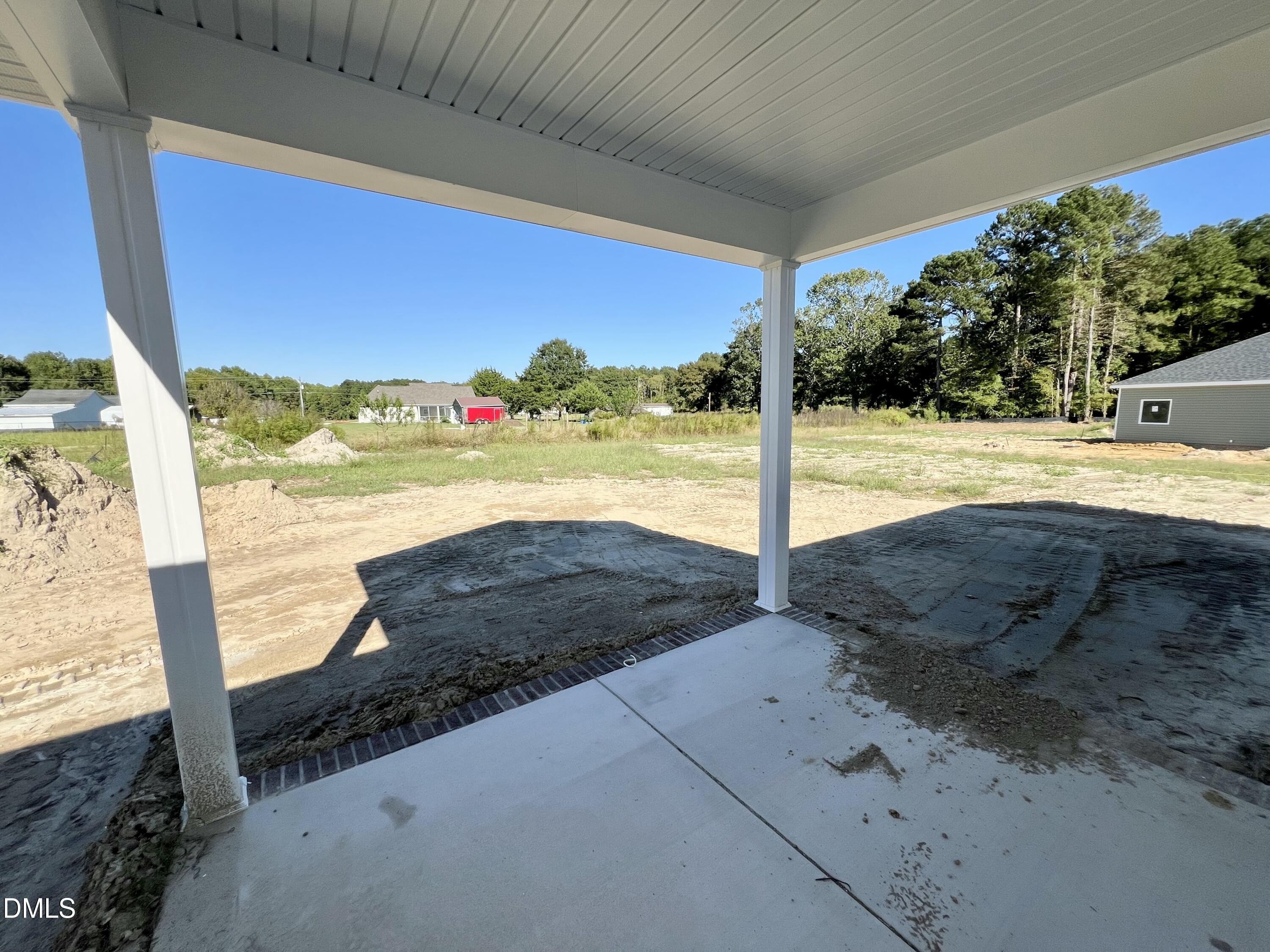 main property photo 18