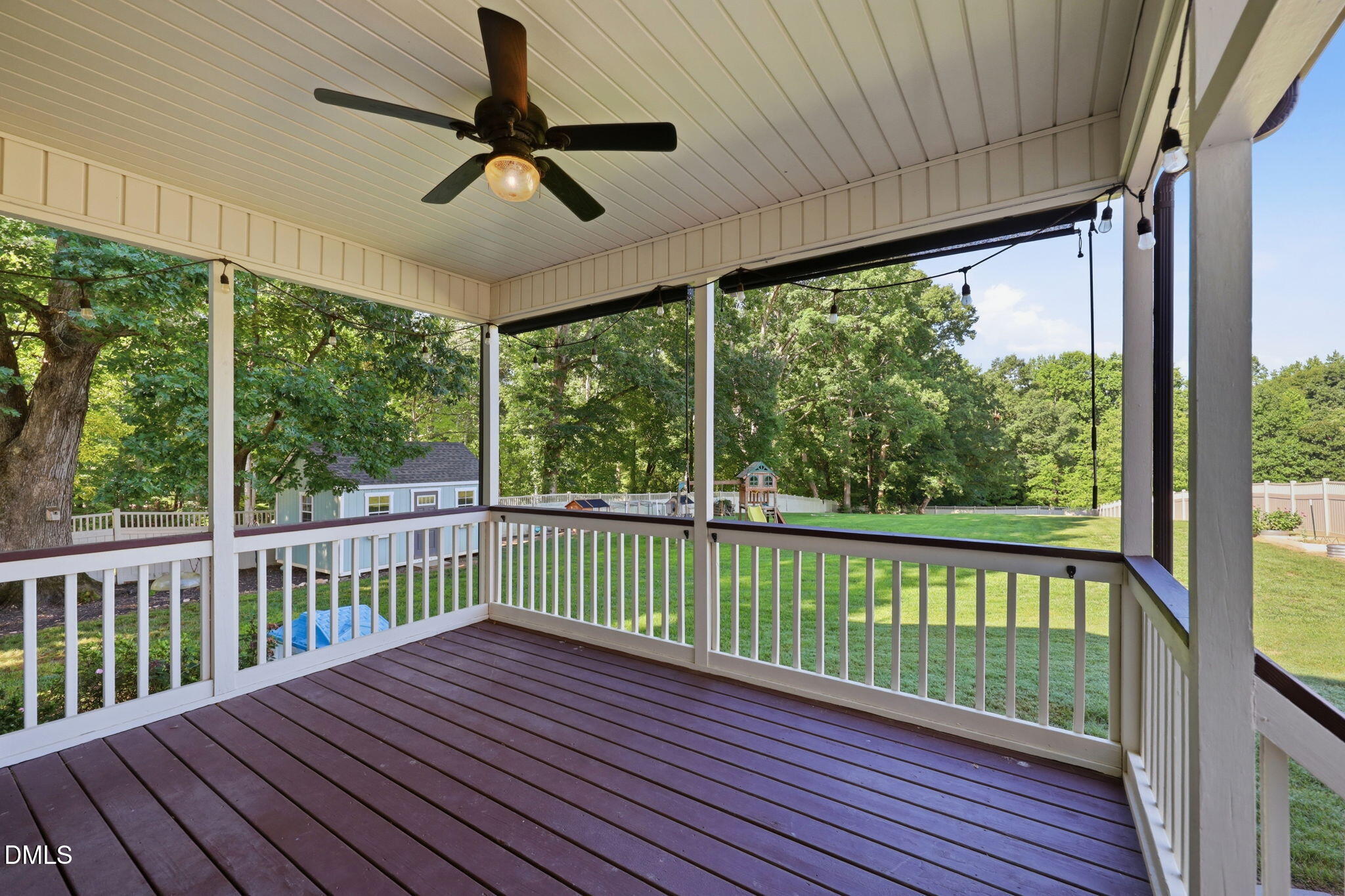 main property photo 41
