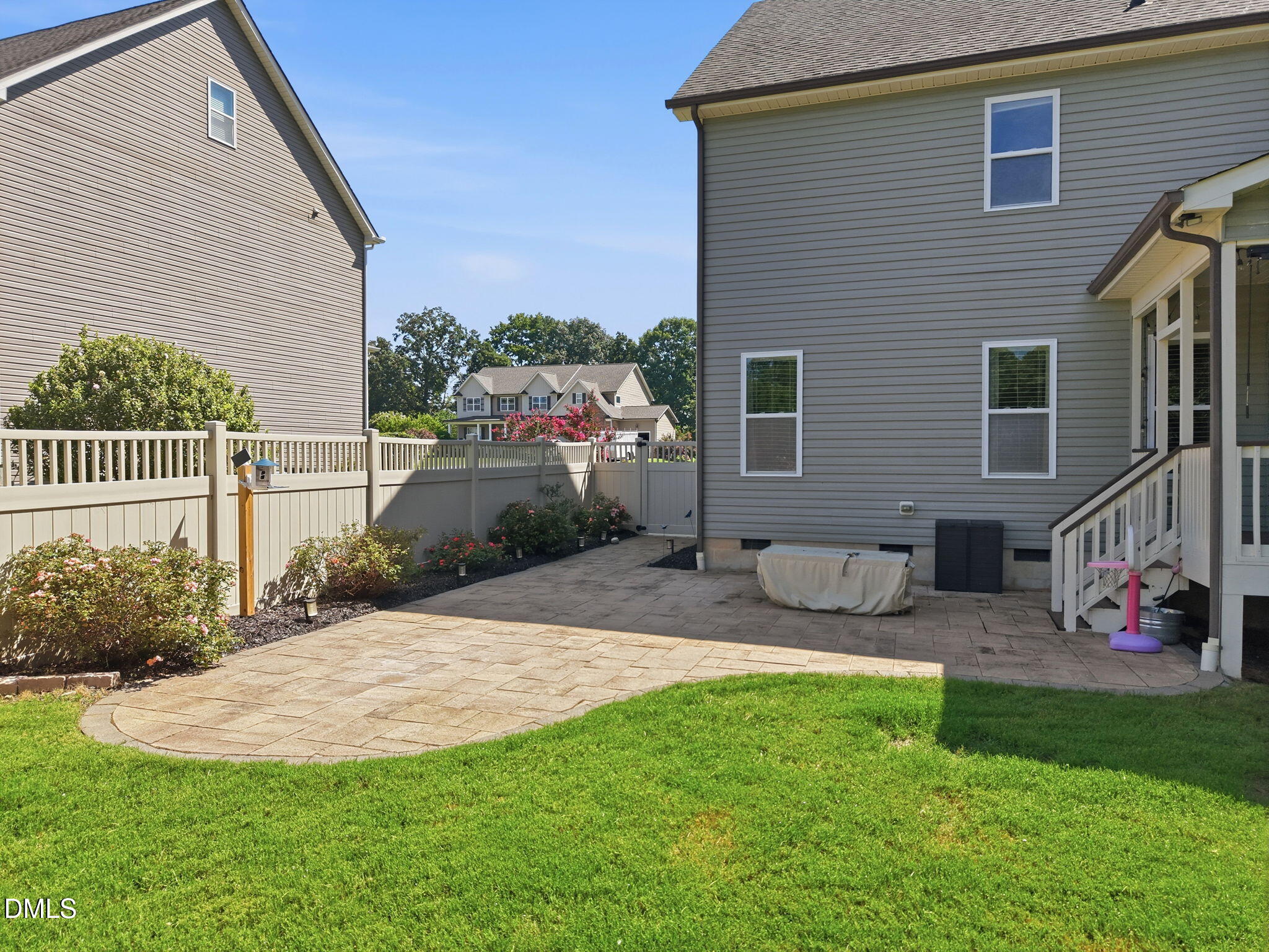 main property photo 42