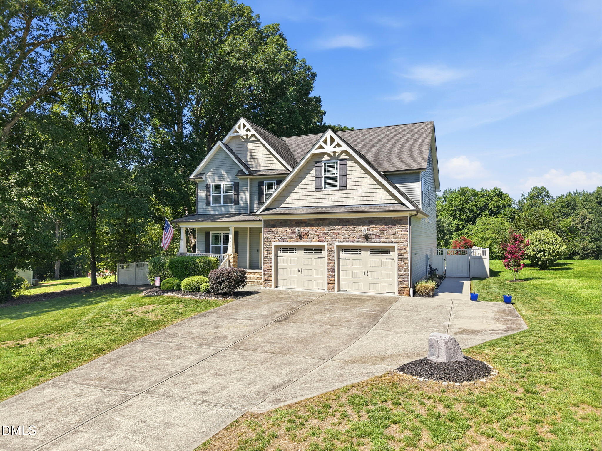 main property photo 46