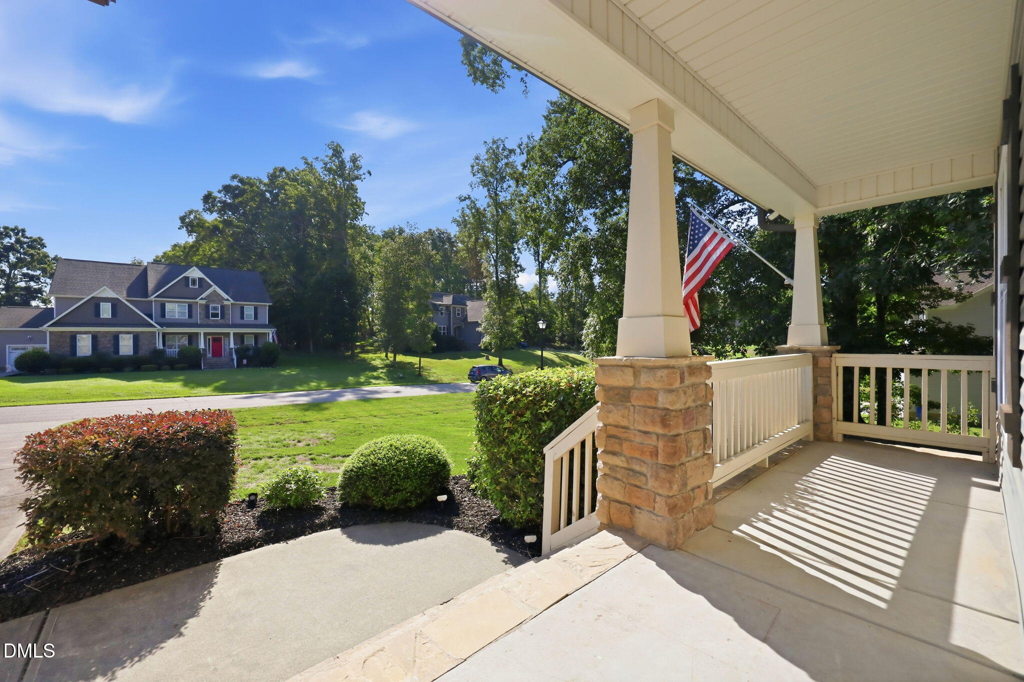 main property photo 8