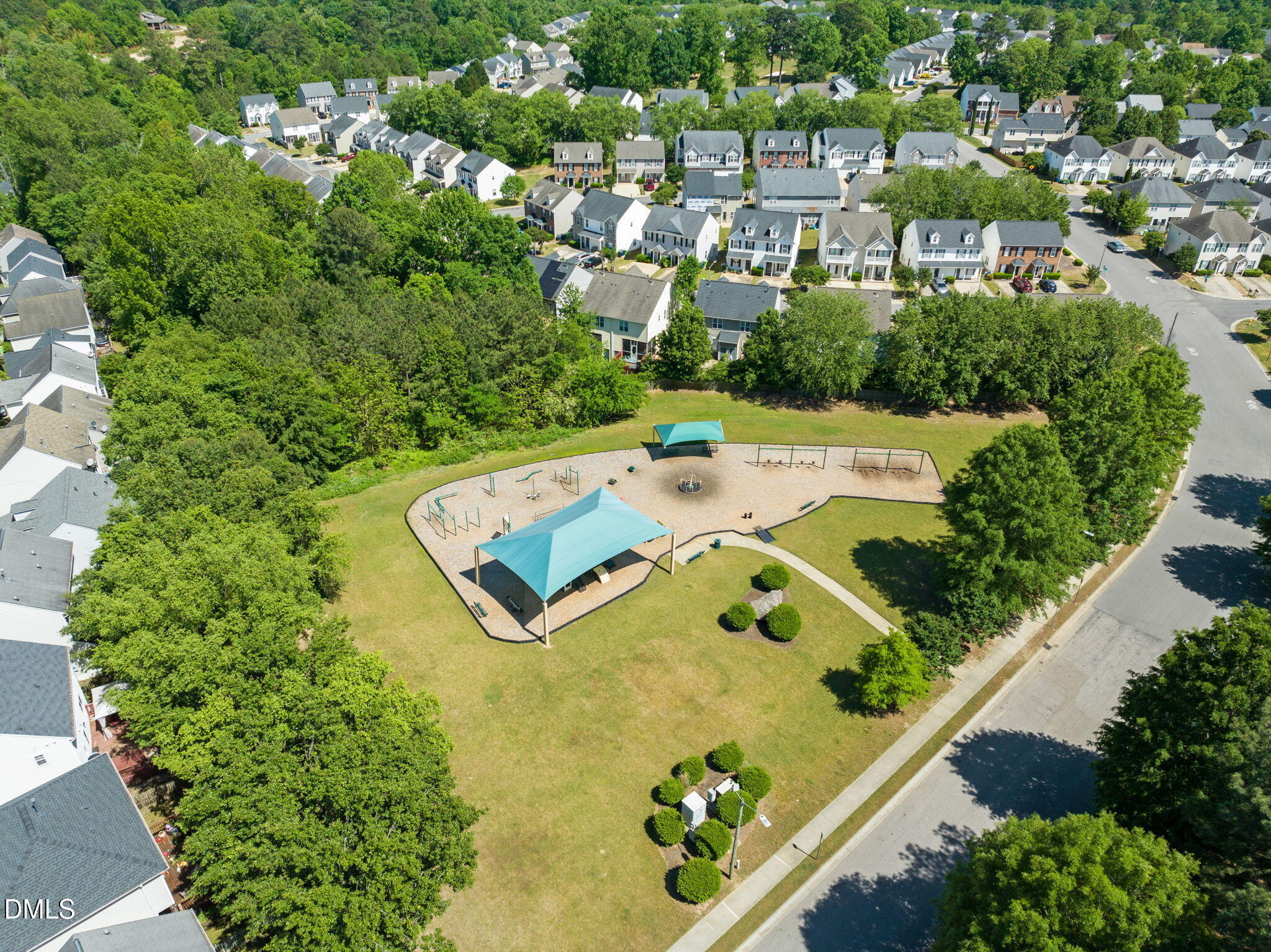 main property photo 58