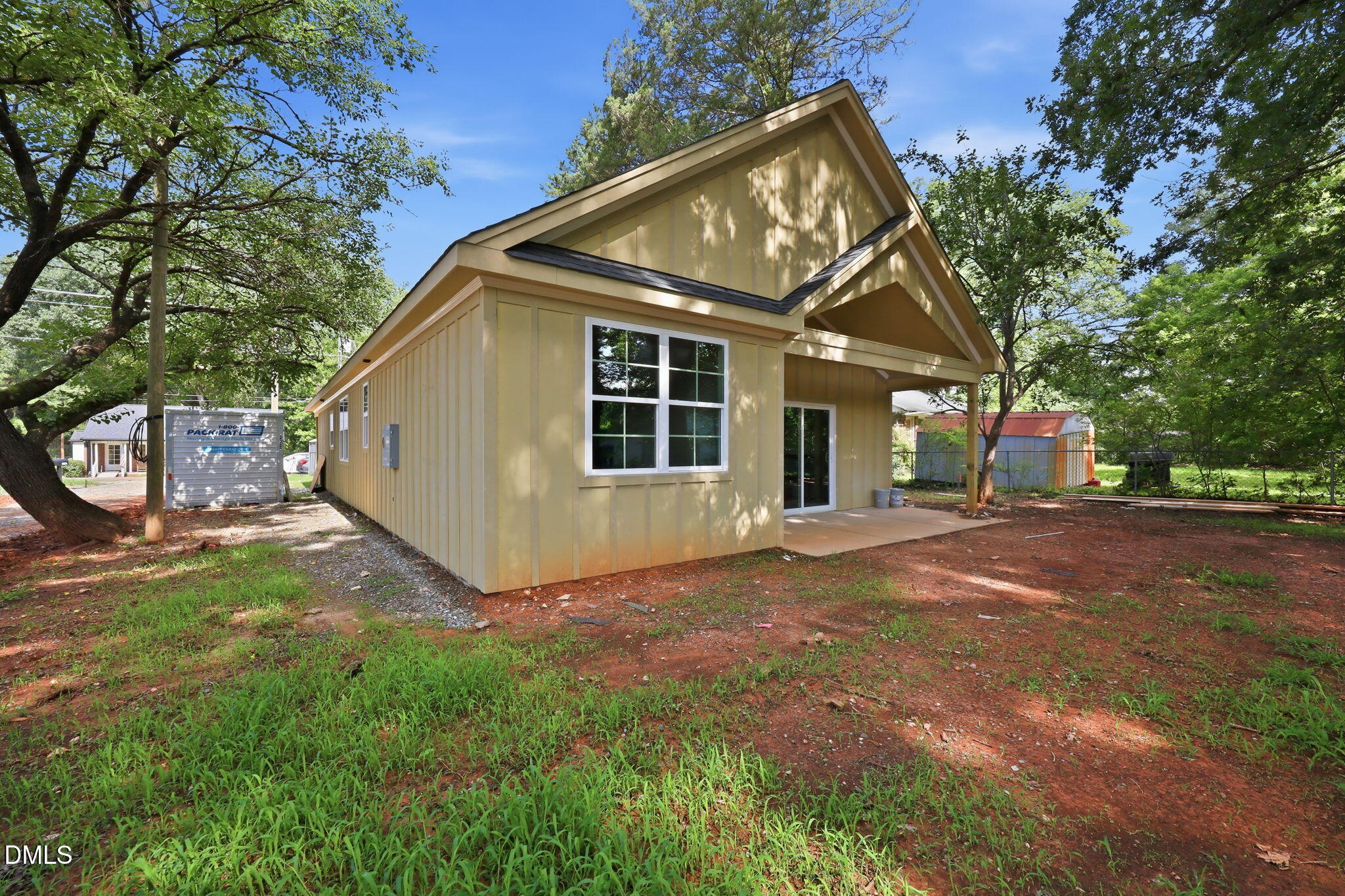 main property photo 9