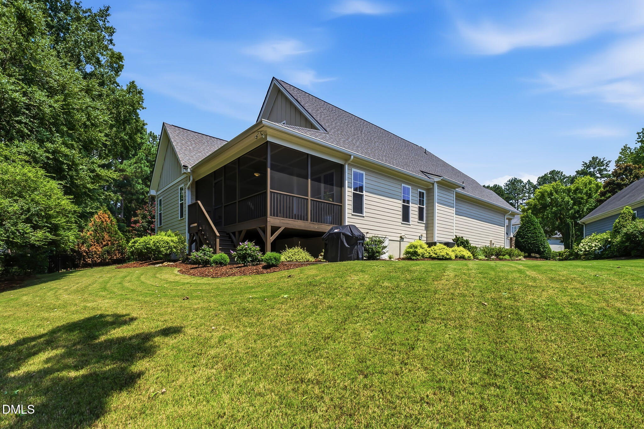 main property photo 47
