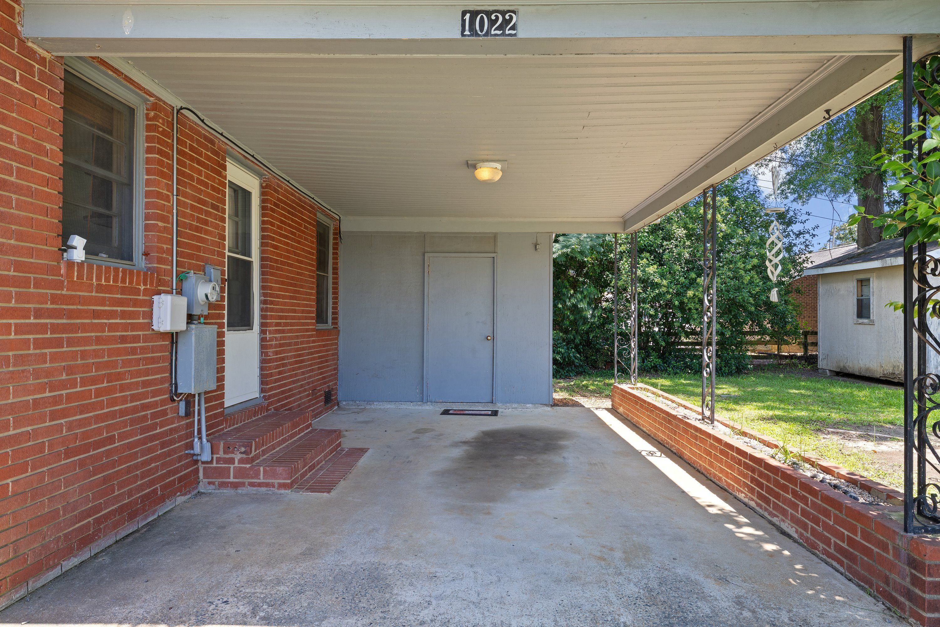 main property photo 21