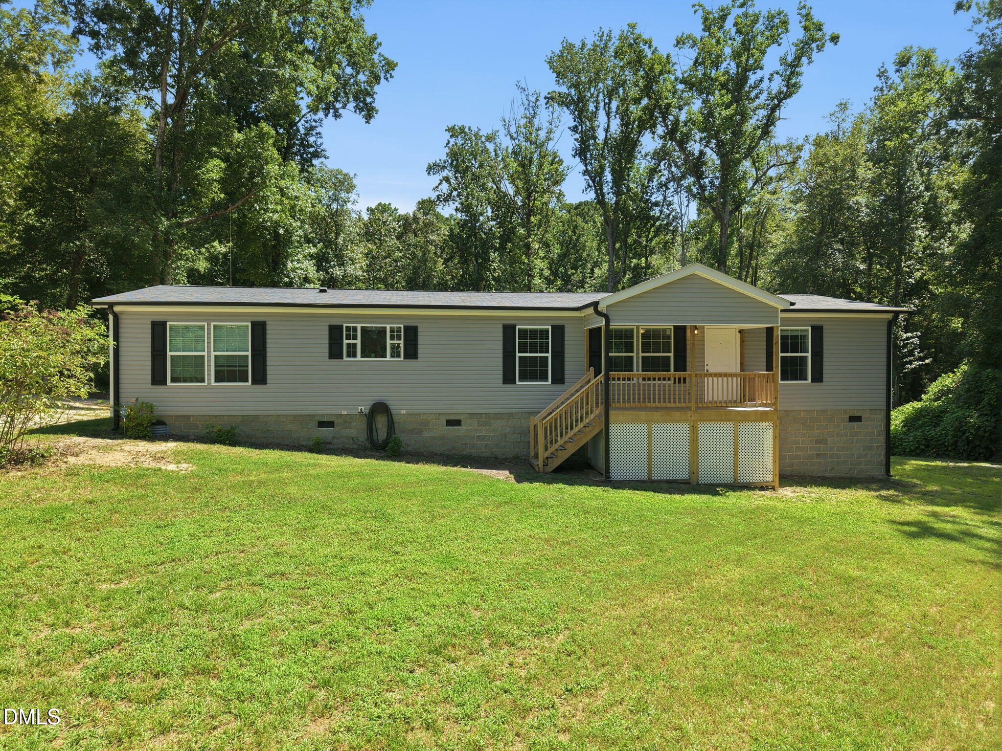 main property photo 49